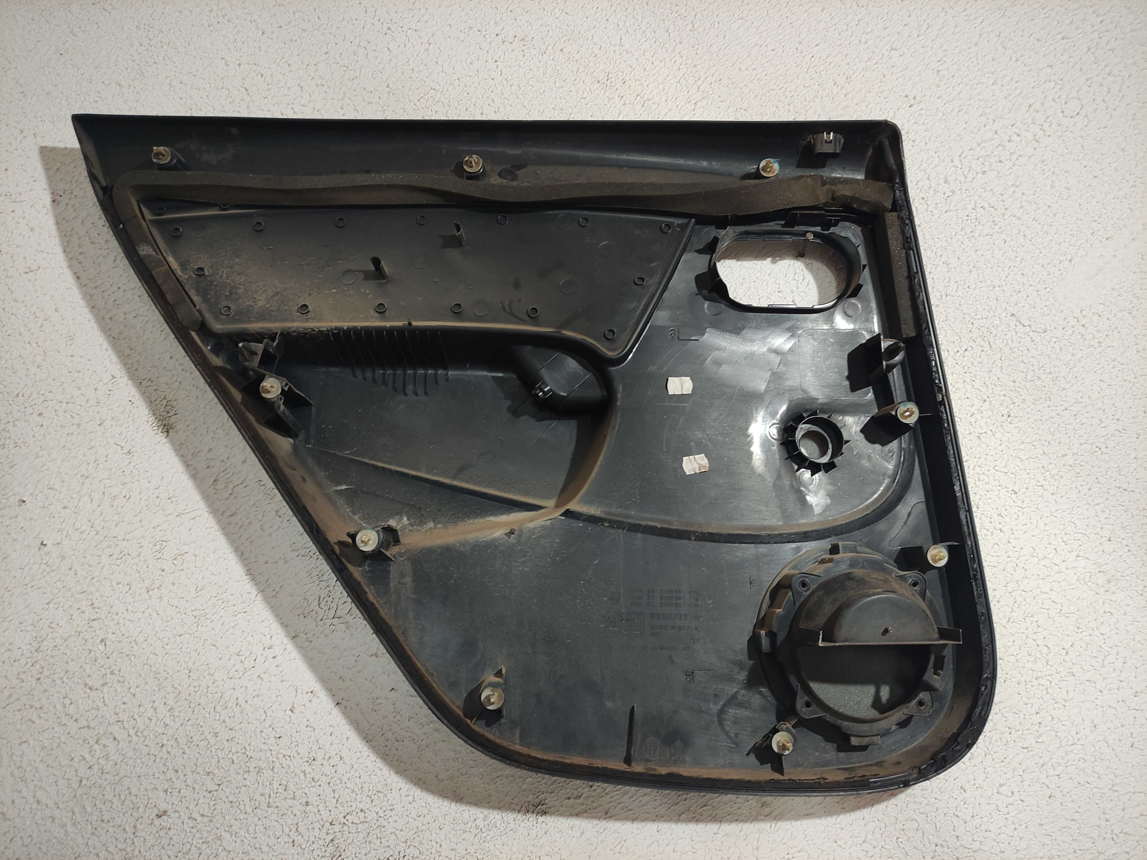 Forro De Porta Traseira Direita Renault Sandero 2009 2
