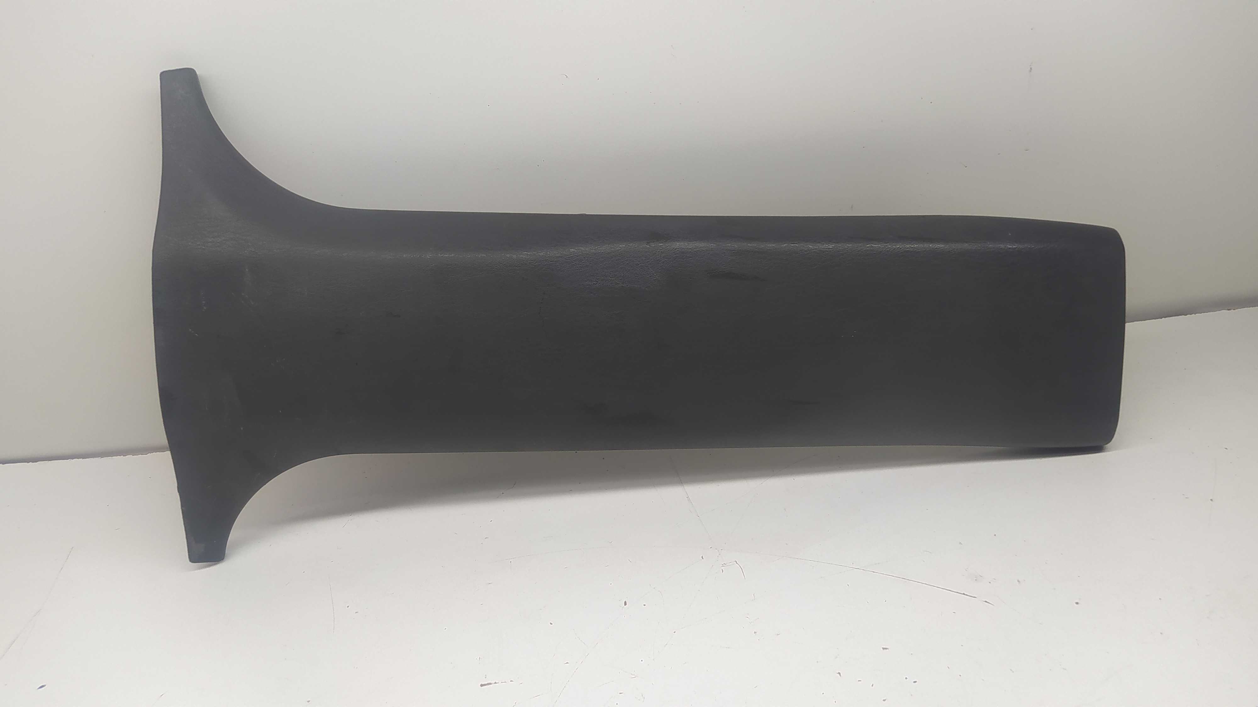 Moldura Inferior Coluna Central Ld Pajero Sport 2002 1