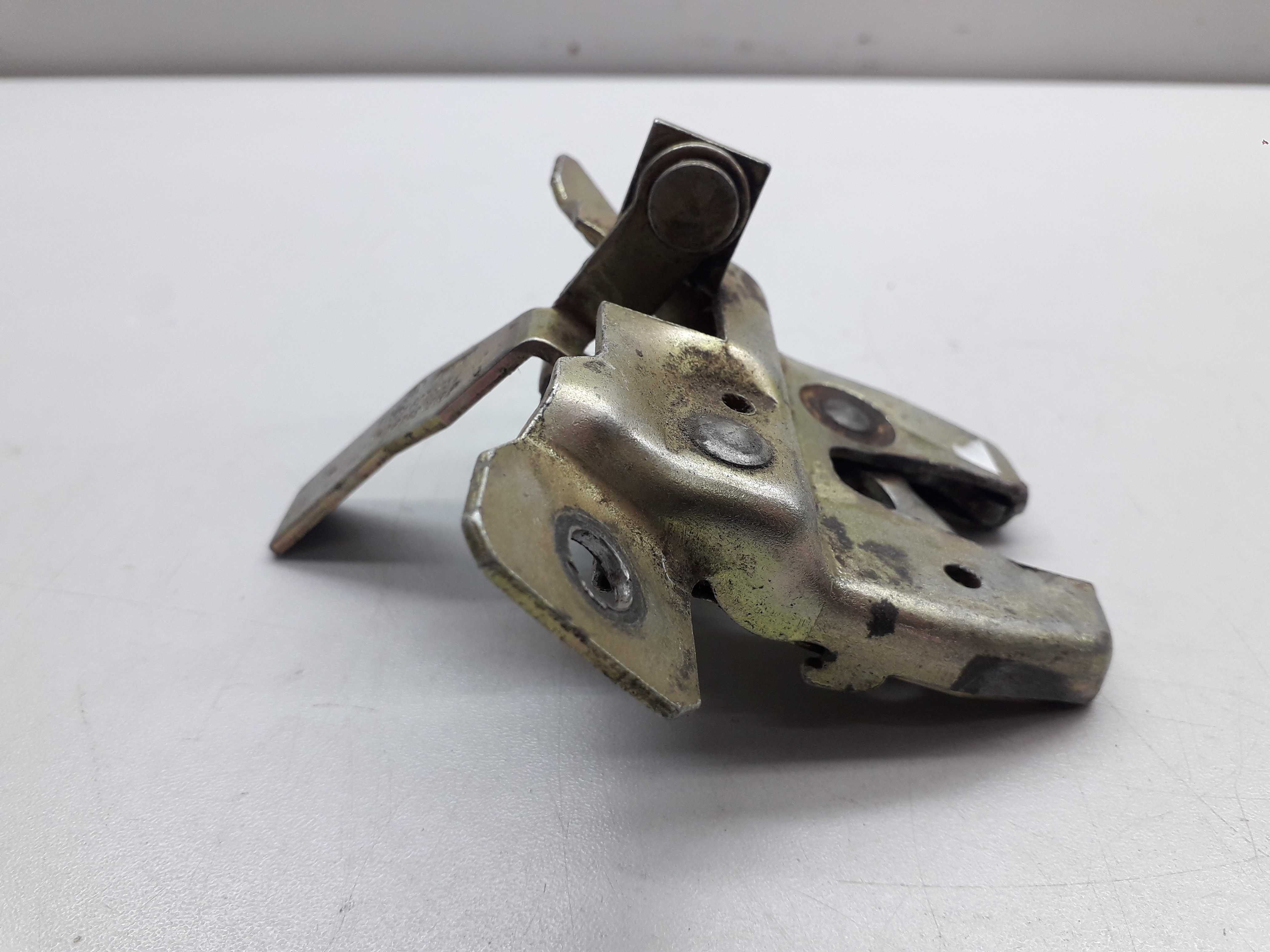 Fechadura Tampa  Traseira Vw Santana 1994 4