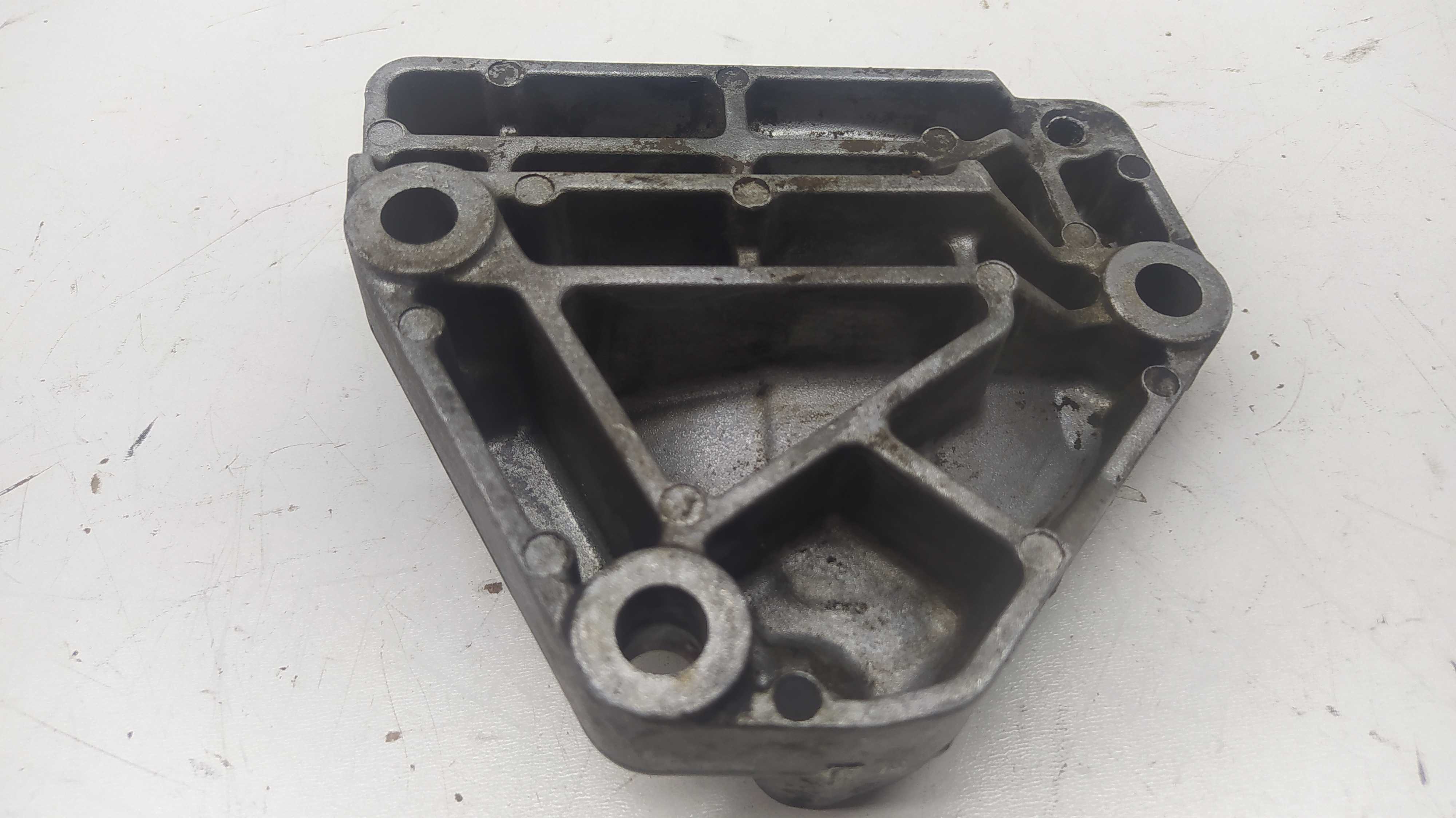 Suporte Compressor Ar Condicionado Gm Astra Corsa 7