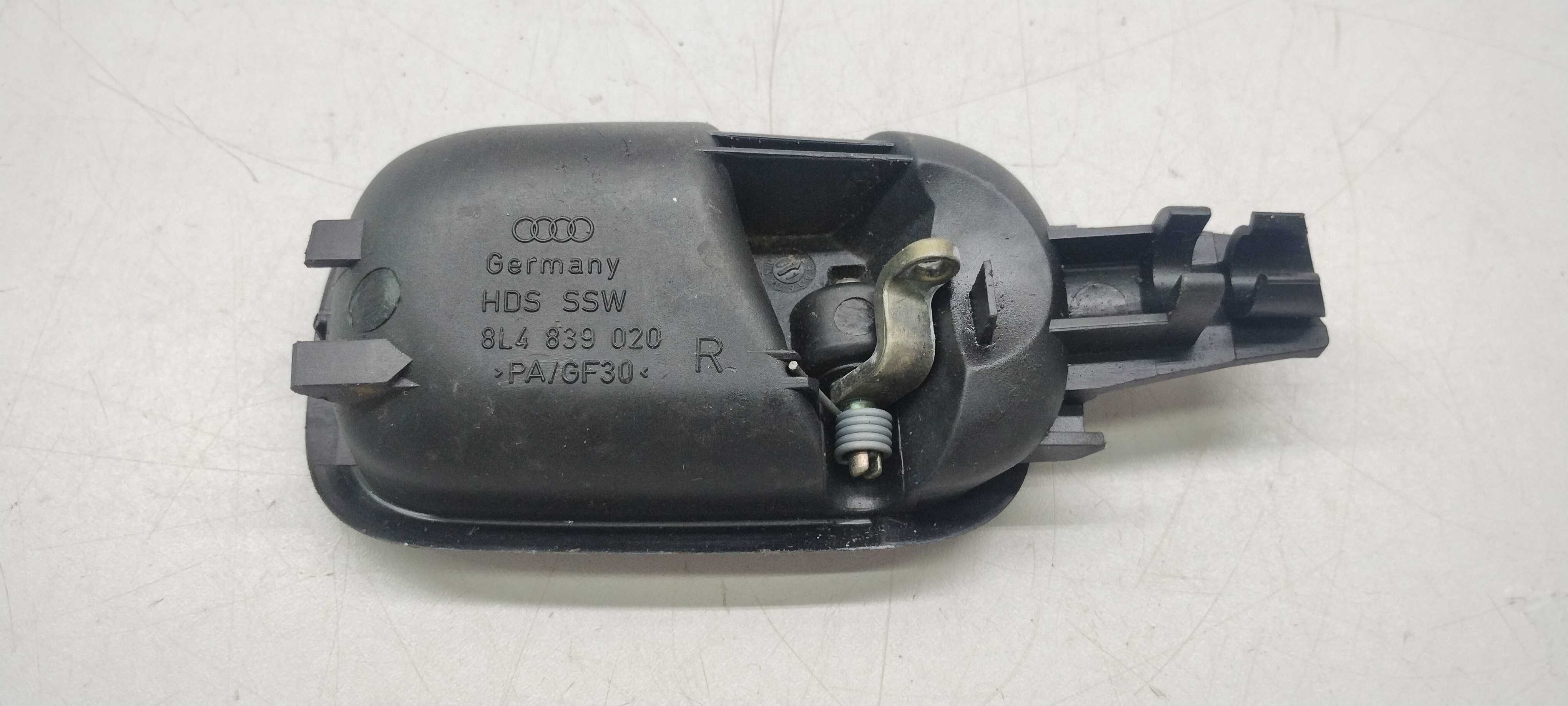 Maçaneta Porta Traseira Direita Interna  Audi A3 1999/2007 2