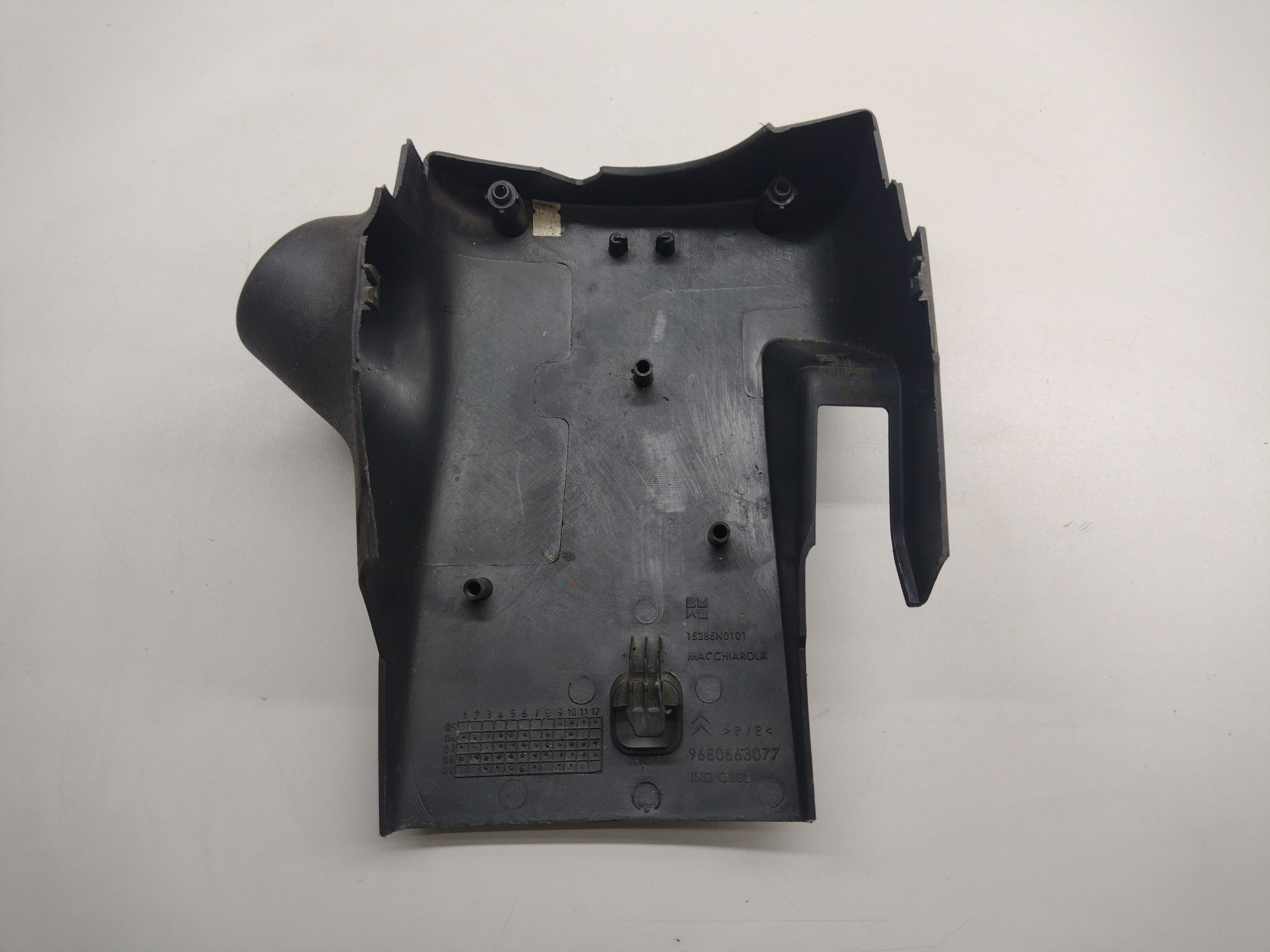 Moldura Capa Chave De Seta Inferior Citroen C3 2011 5