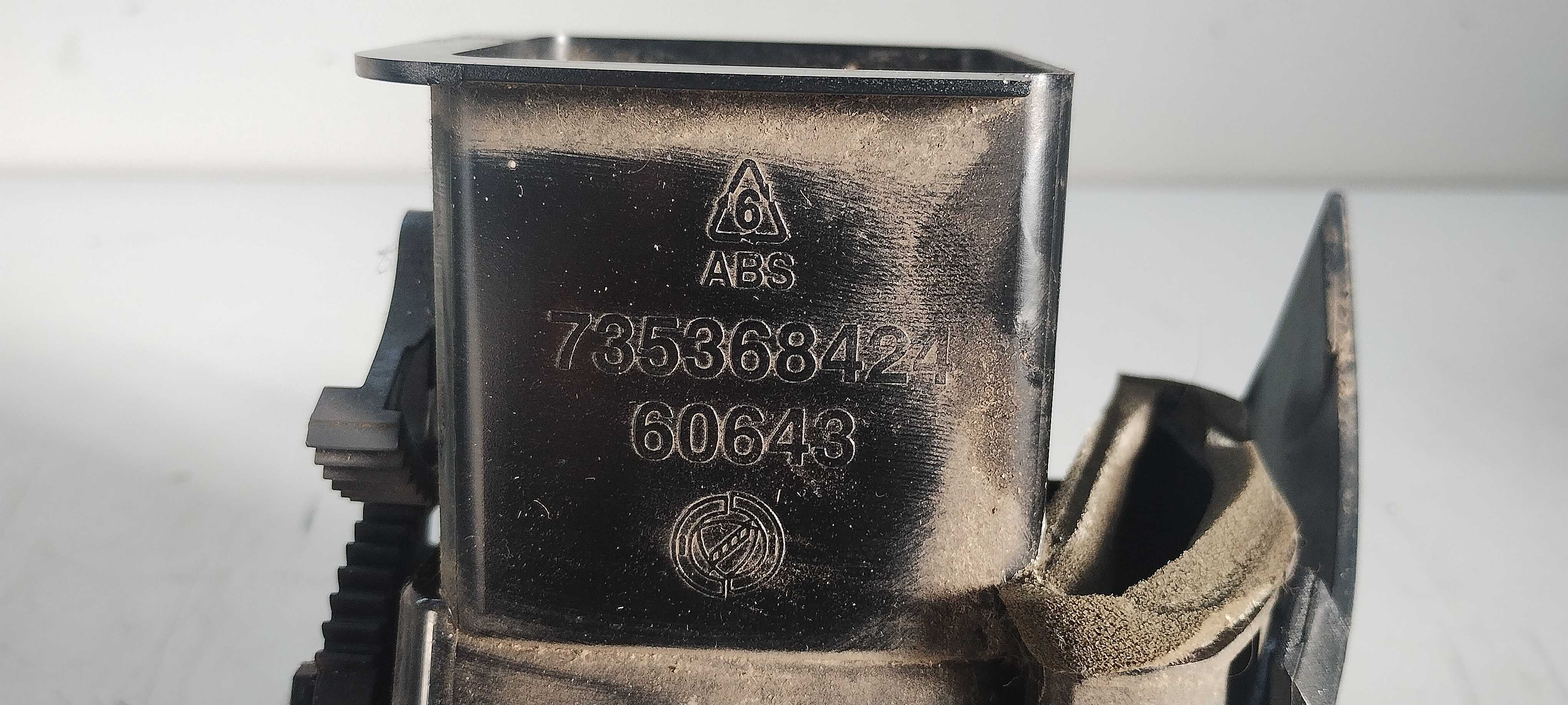 Difusor De Ar Lado Direito Fiat Idea Ano 2006 A 2016 4