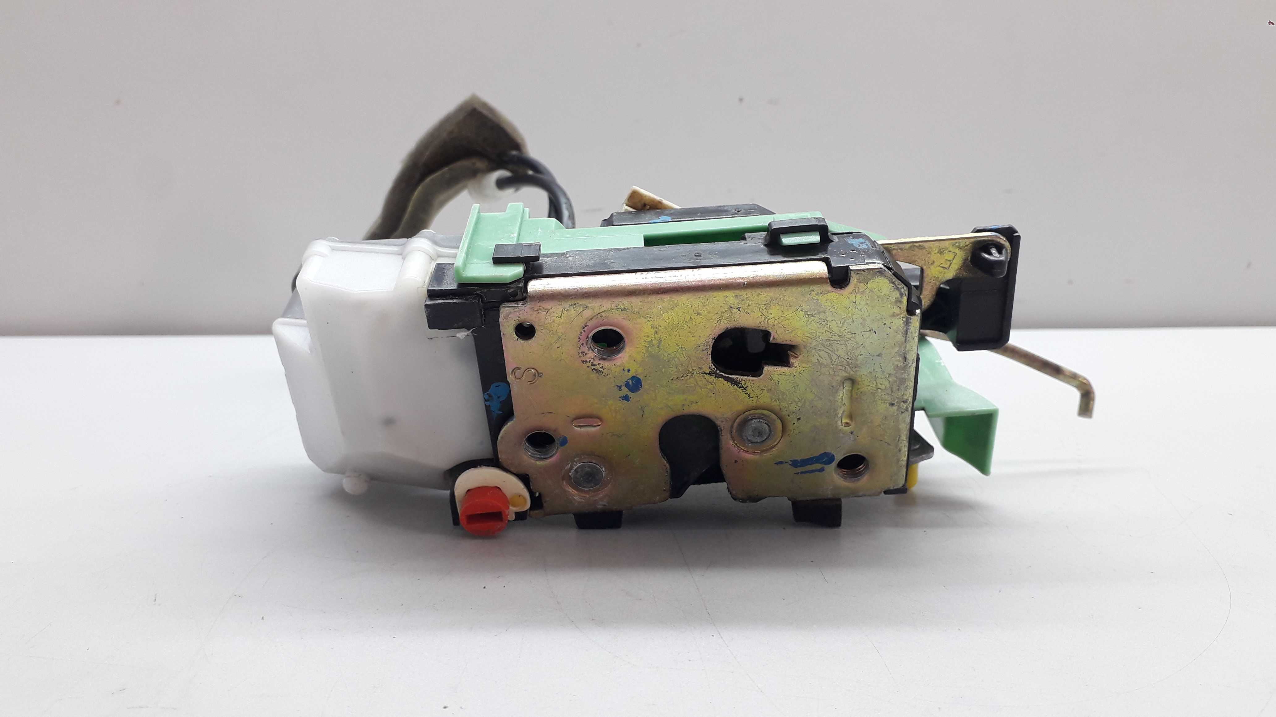 Fechadura Porta Traseira Esquerda Fiat Uno Vivace 2012 5