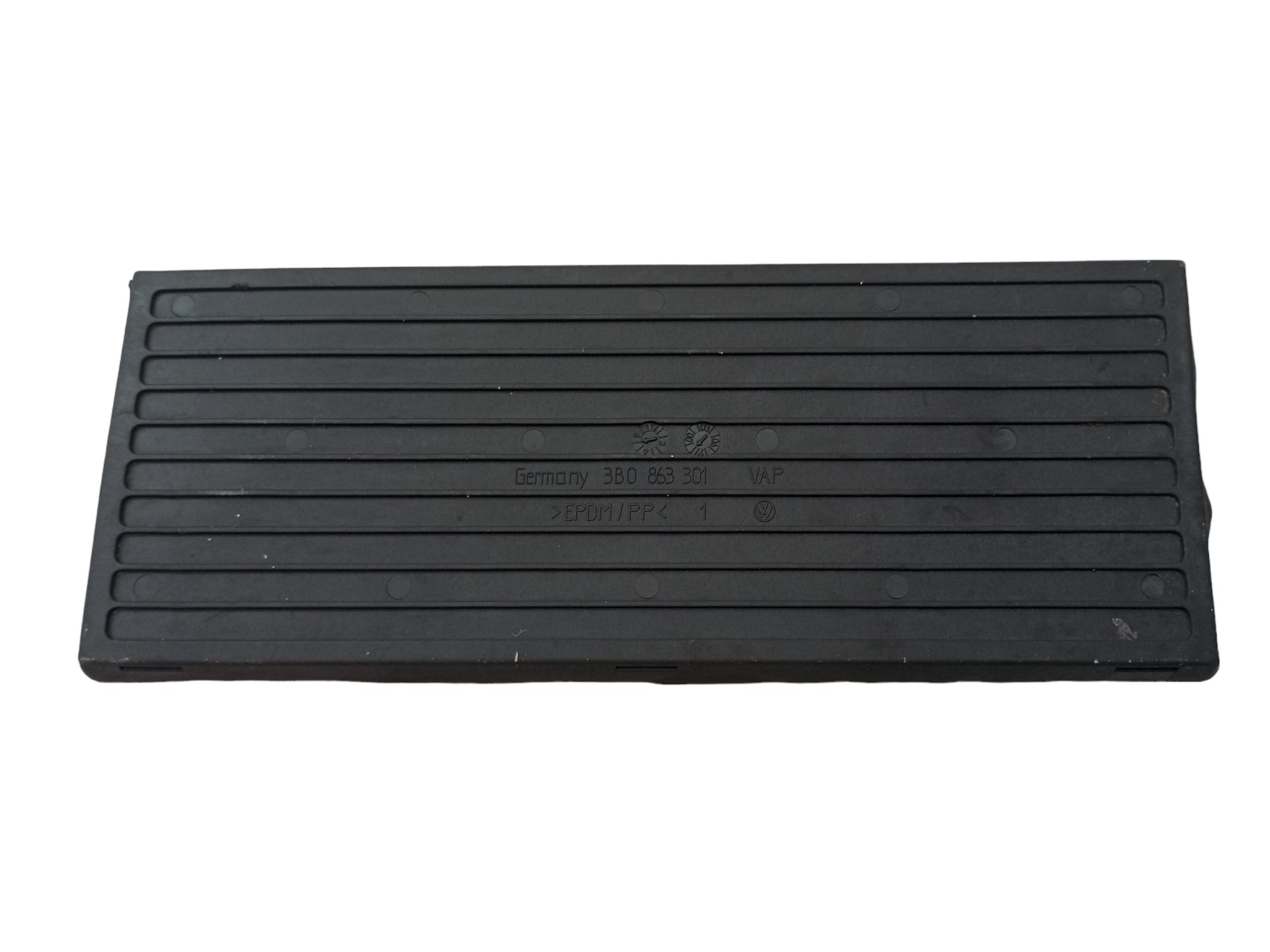 Acabamento Tapete Borracha Porta Objeto Console Passat 99 5