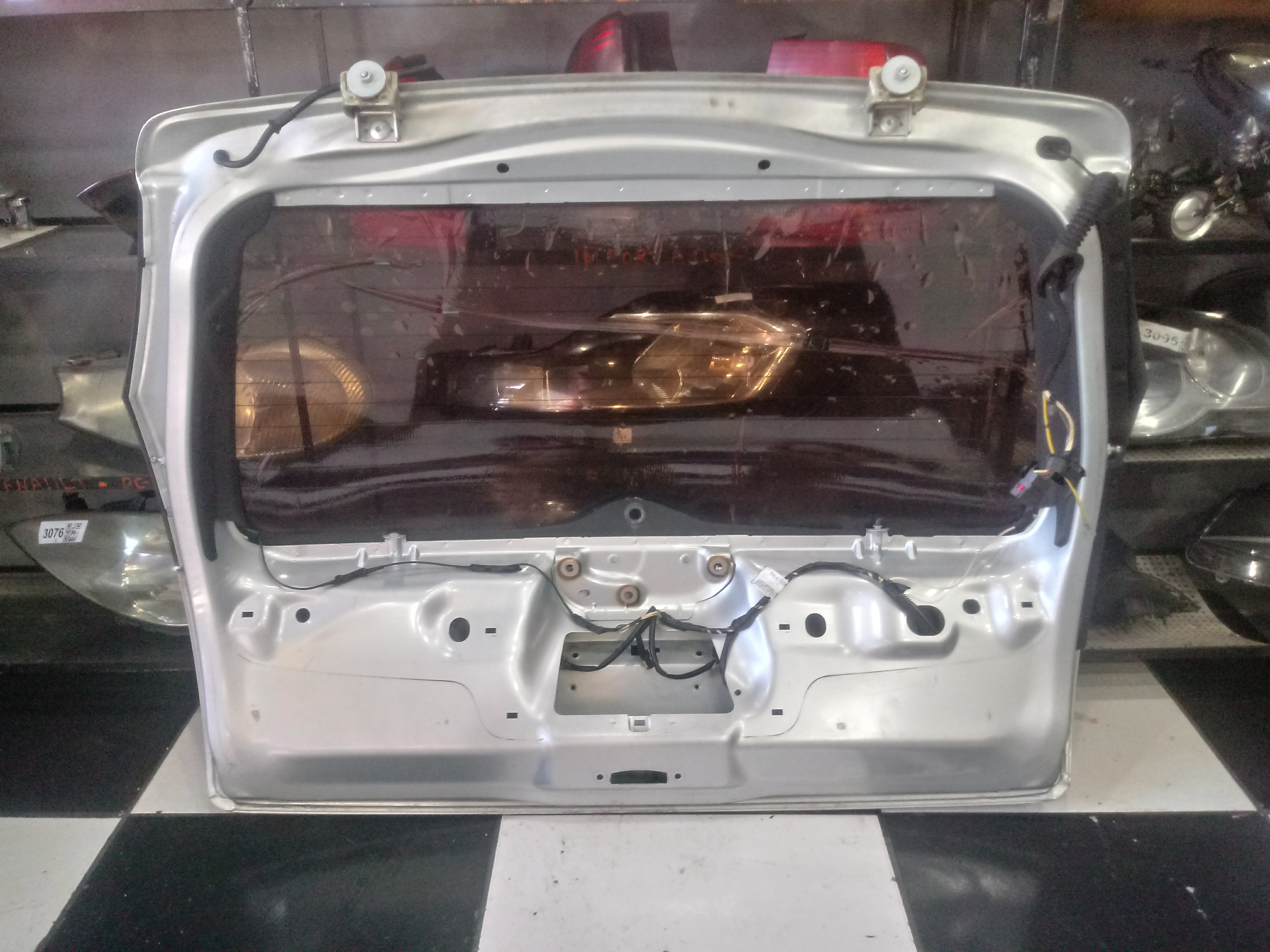 Tampa Traseira Citroen C3 04/12 2