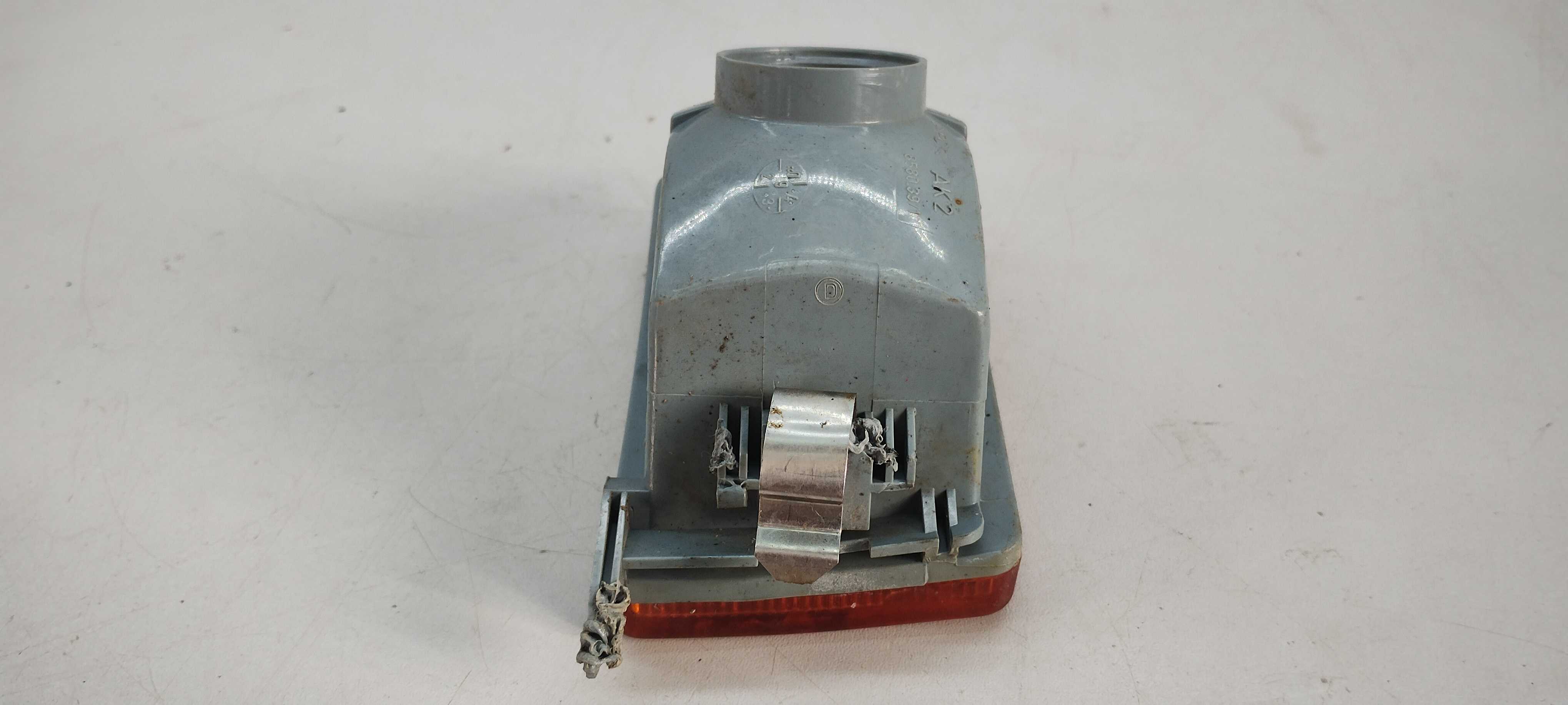 Pisca Âmbar Dianteiro Direito Original Golf Mk3 1994/1998 Direito Preto 7
