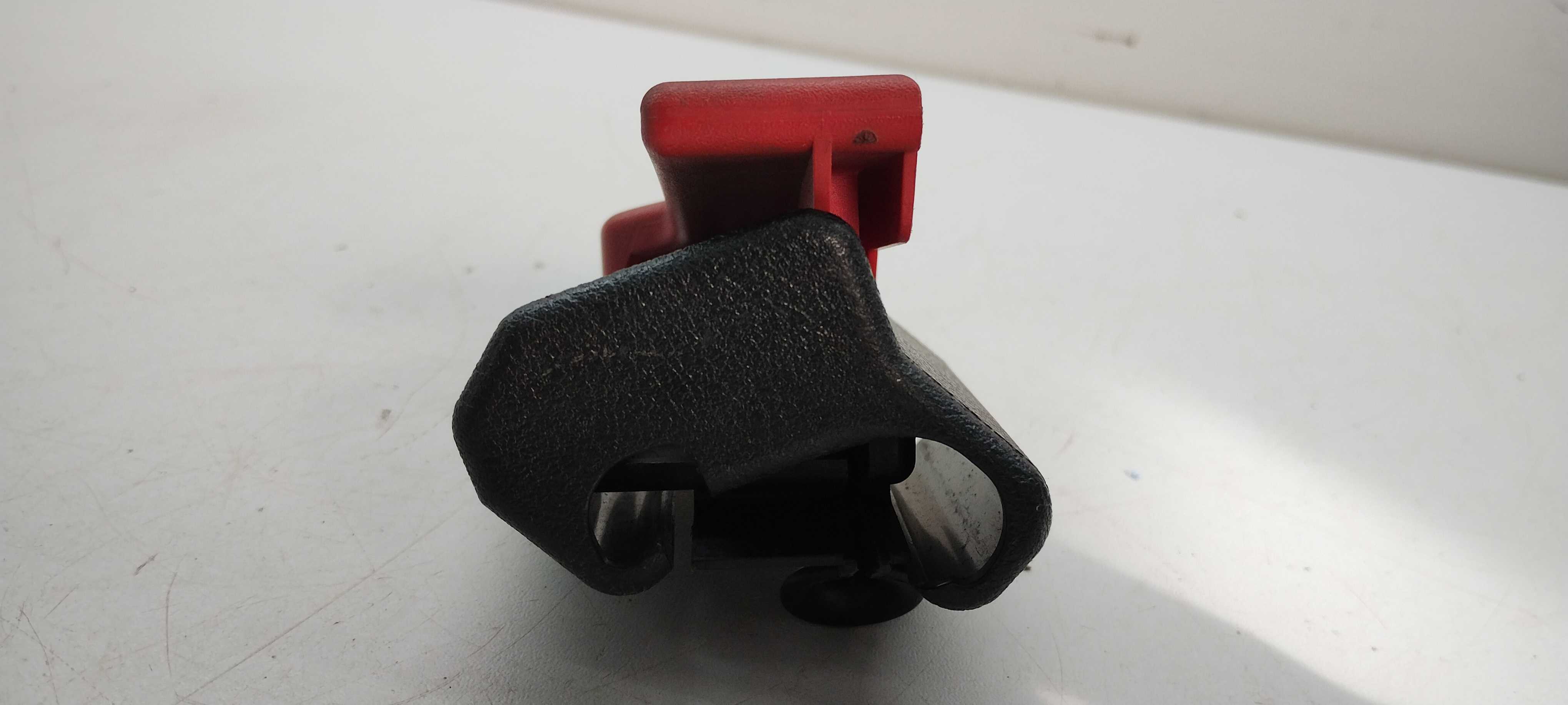 Puxador Abrir Capo Dianteiro Mercedes C180 2016 3