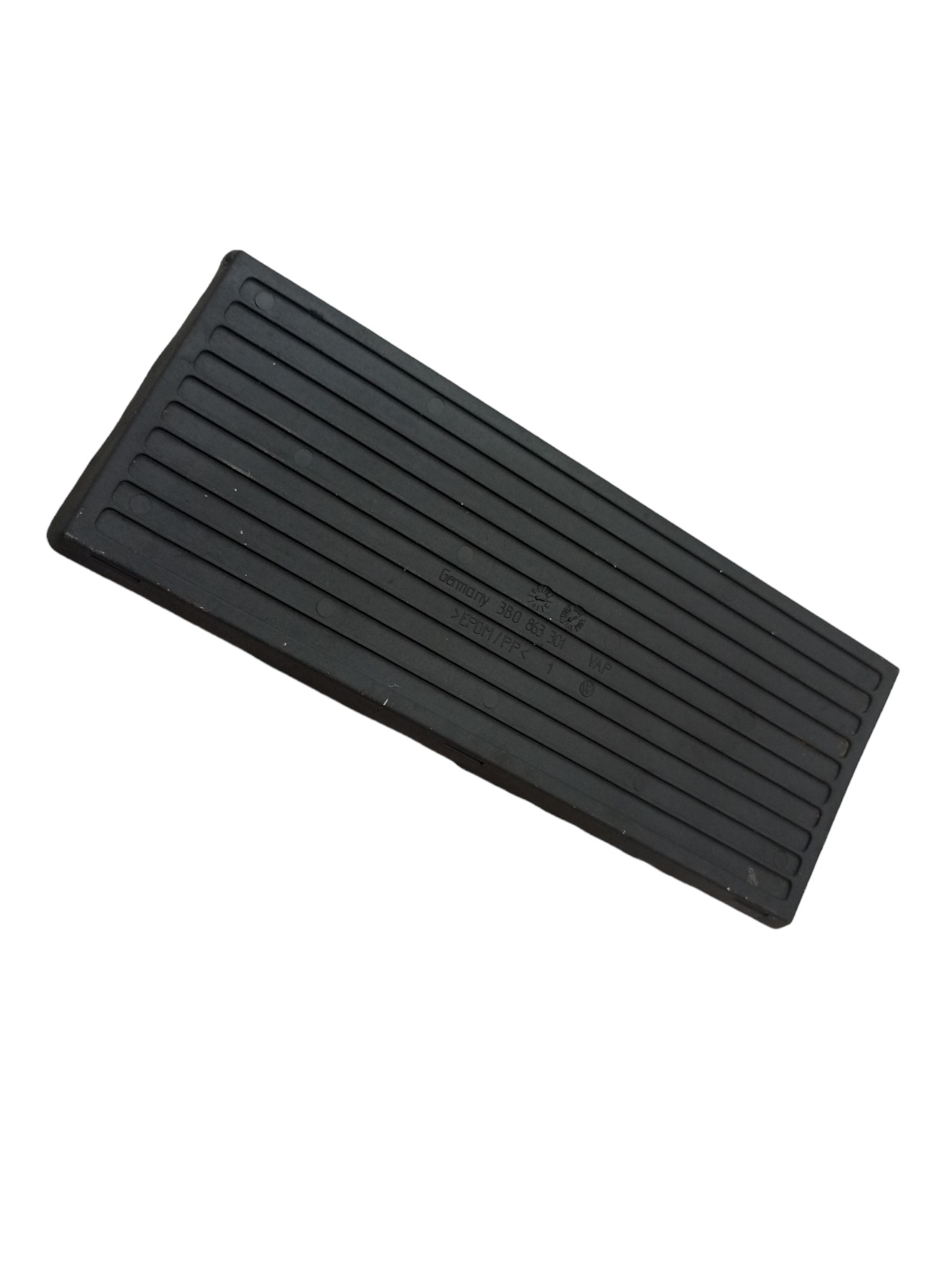 Acabamento Tapete Borracha Porta Objeto Console Passat 99 4