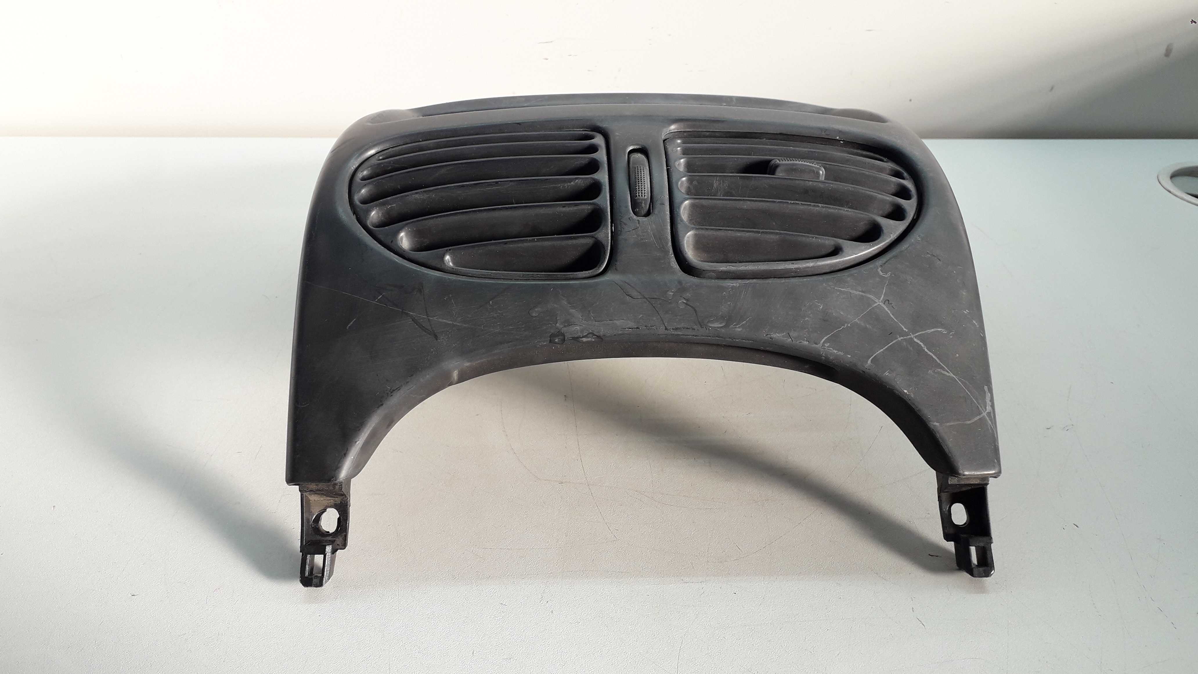 Moldura Painel Central Peugeot 206 2007 4