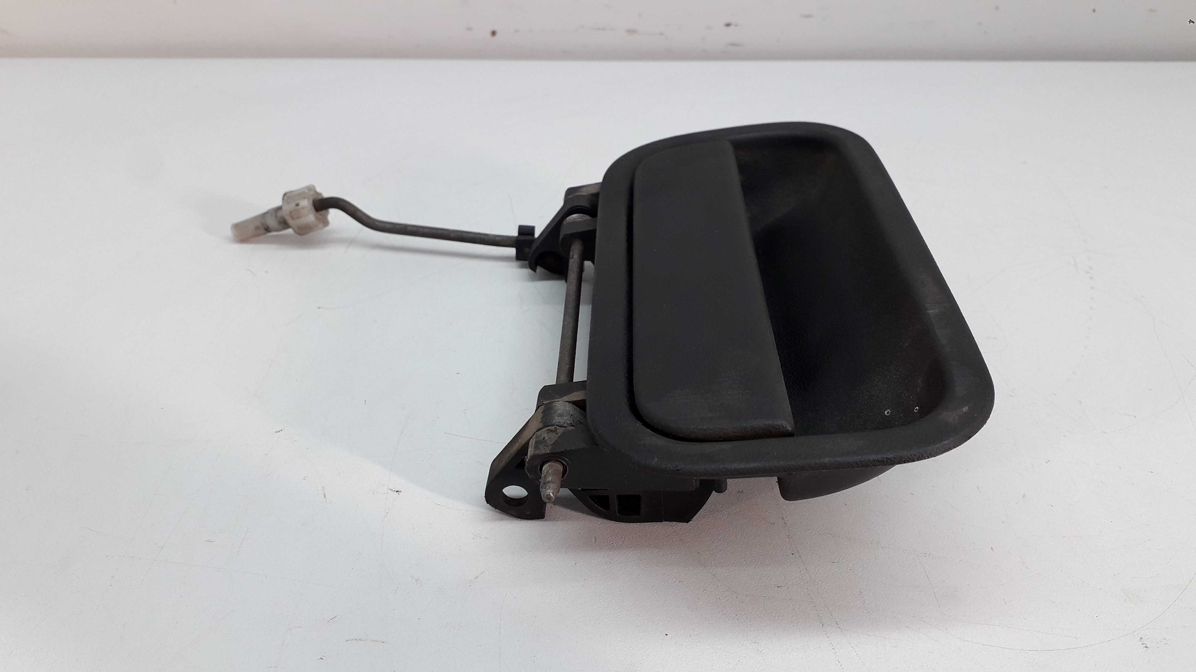 Macaneta Externa Dianteira Direita Gm Corsa 2001 3