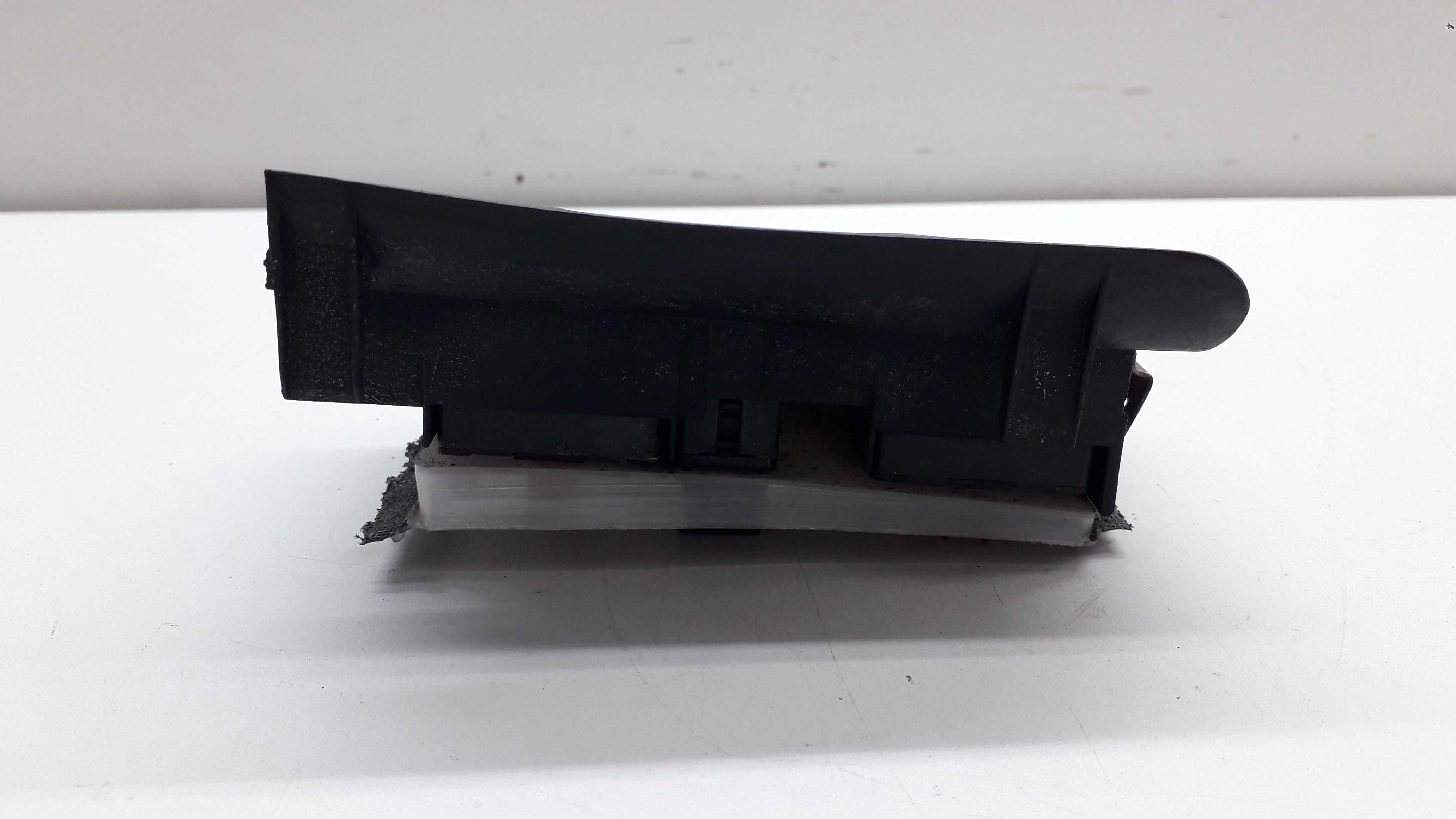 Botão Comando Vidro Elétrico Dianteiro Esquerdo Audi A4 99 5