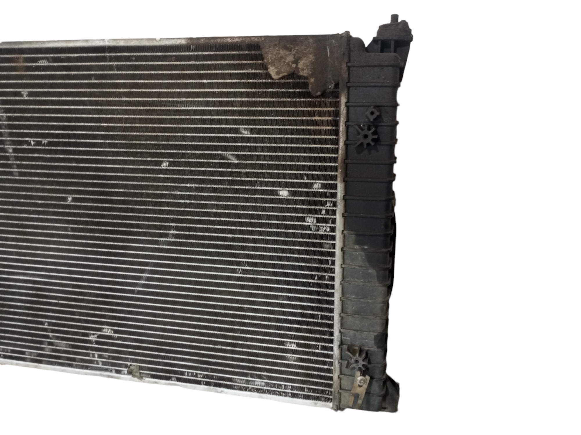 Radiador Audi A4 Passat 97 98 99 2000 2001 2002 2003 2004 2
