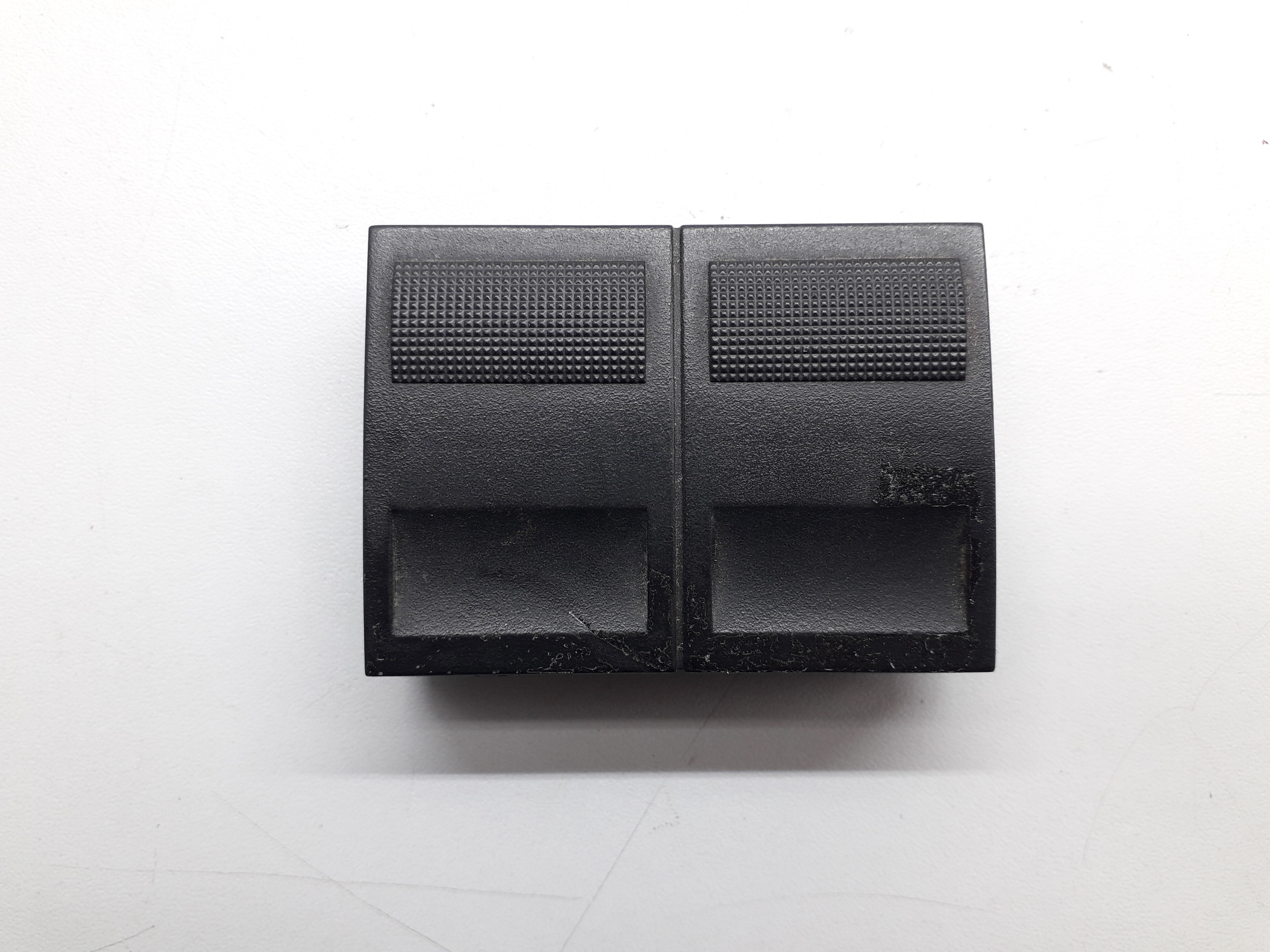 Botão Falso Painel Vw Gol Parati G3 G4 1