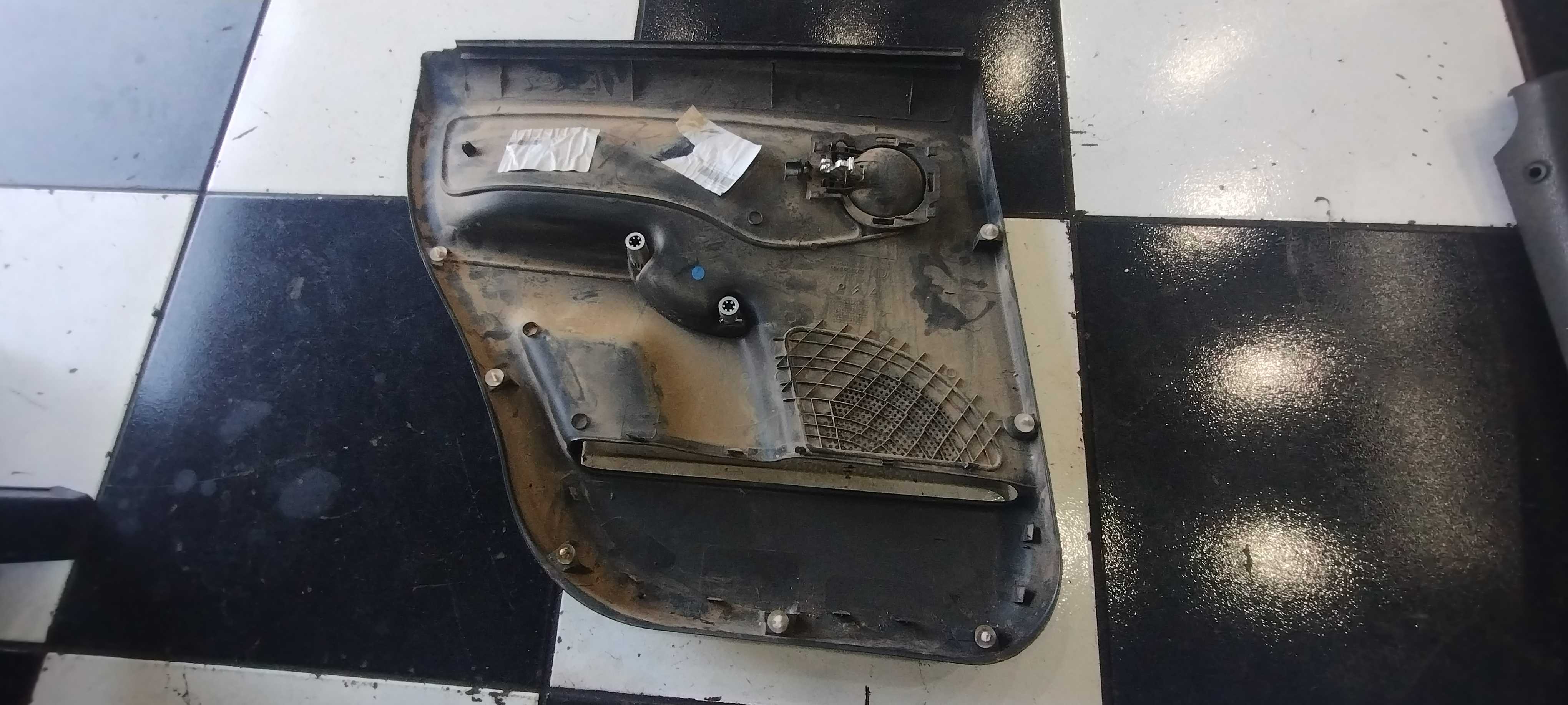 Forro Porta Traseiro Direito Citroen C3 2006/2009 Preto 2