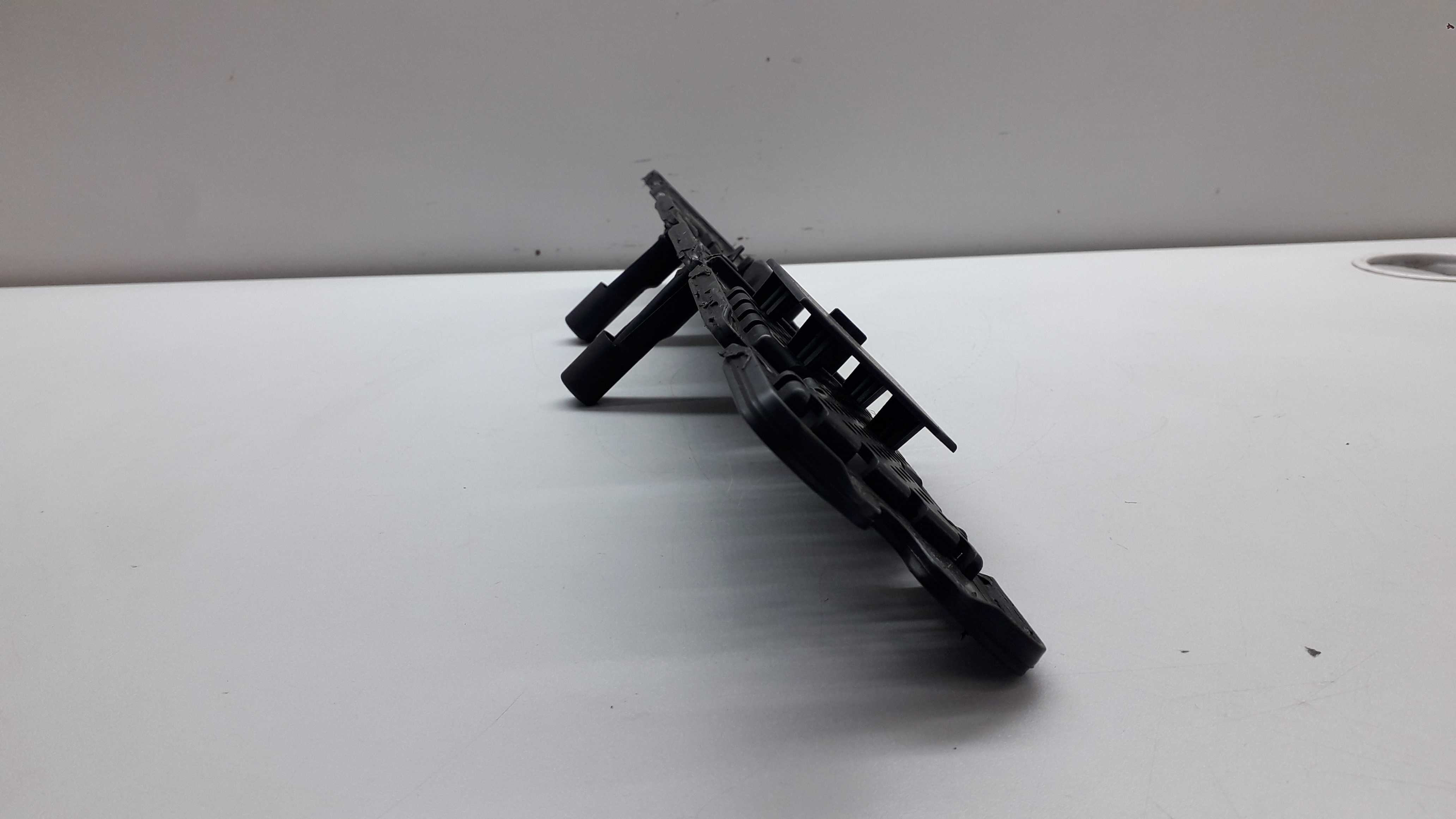 Defletor Tampa Válvula Peugeot 307/408/citroen C4 2.0 4