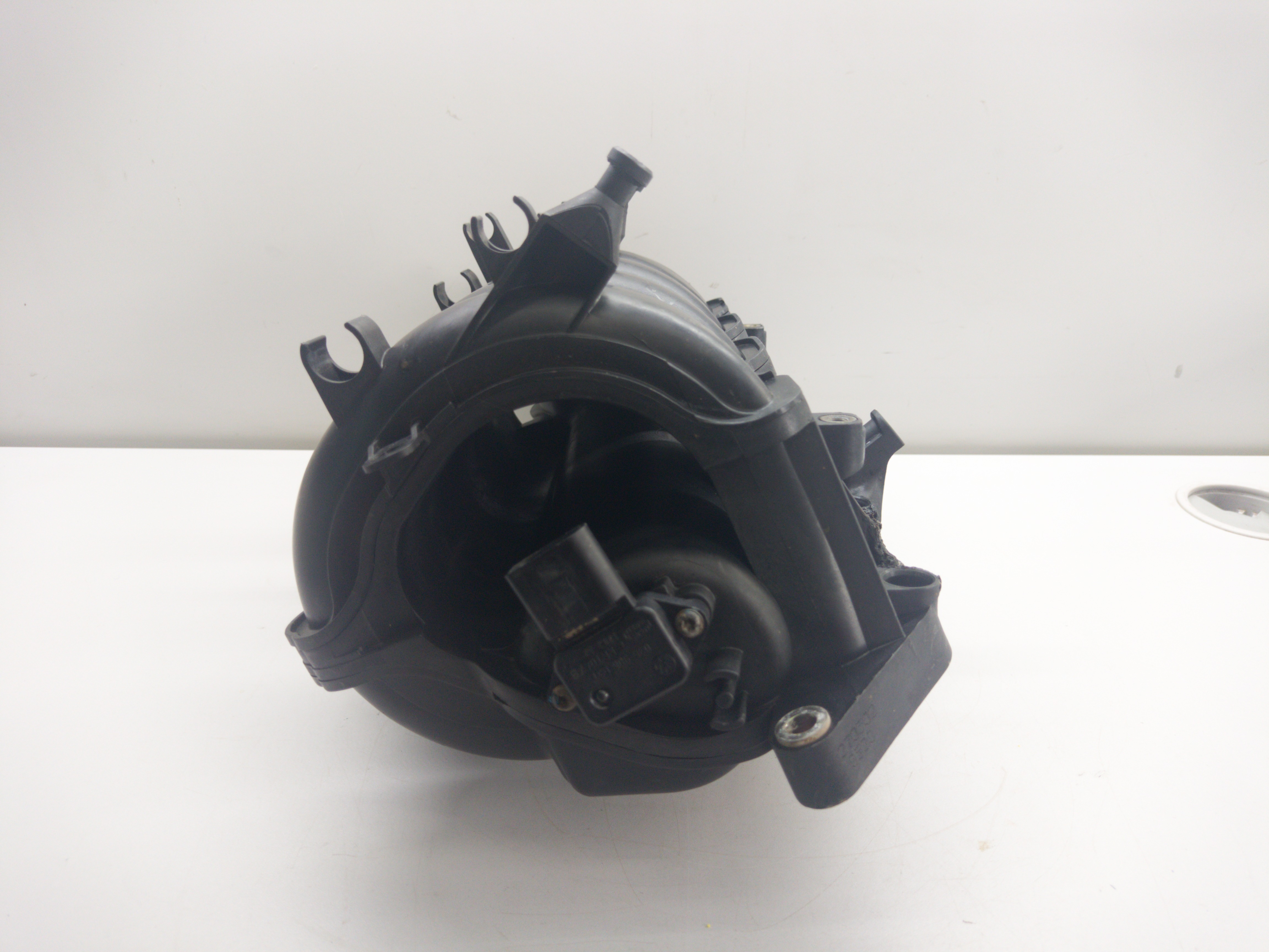 Coletor De Admissão Vw Gol G2/g3/g5 Parati 98/03 4