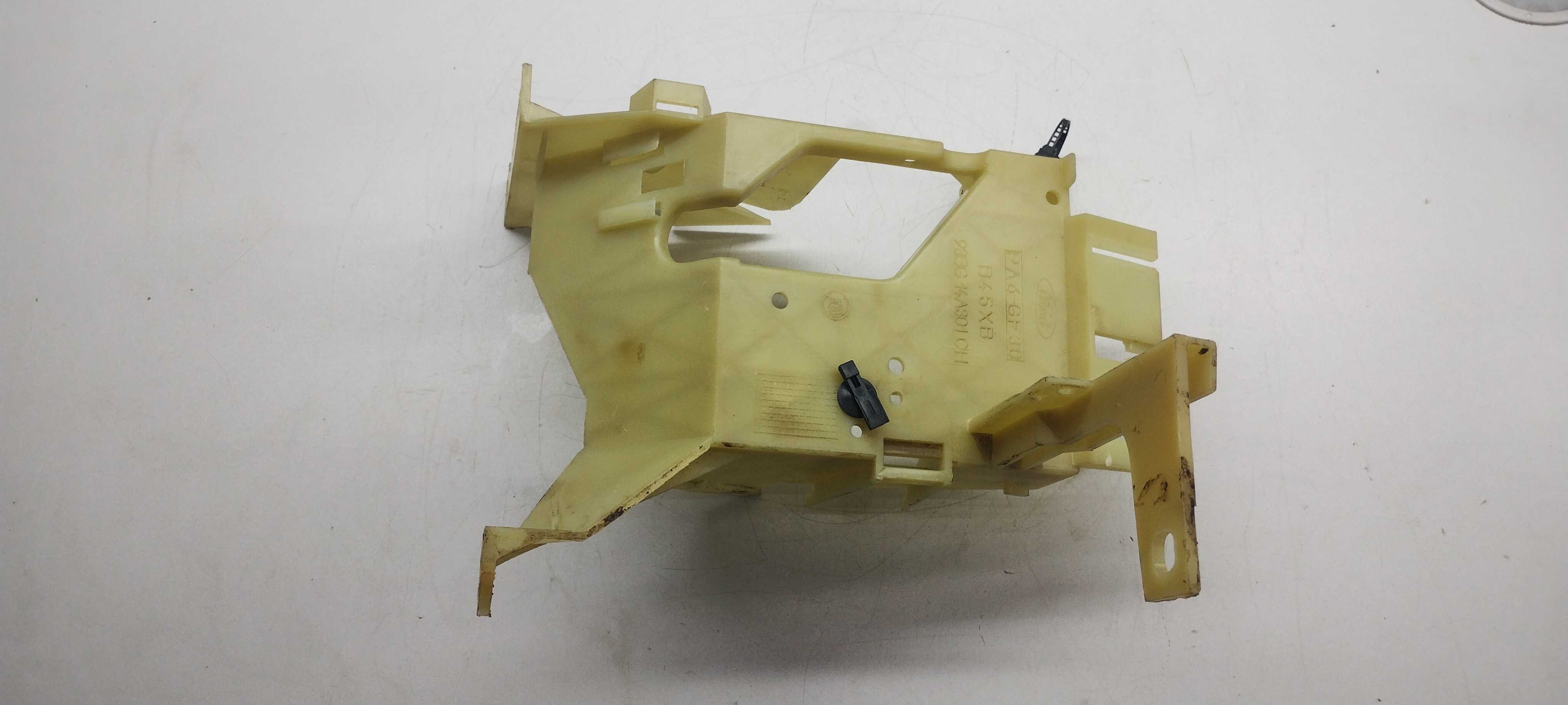 Suporte Caixa De Fusível Ford Mondeo 1998 1