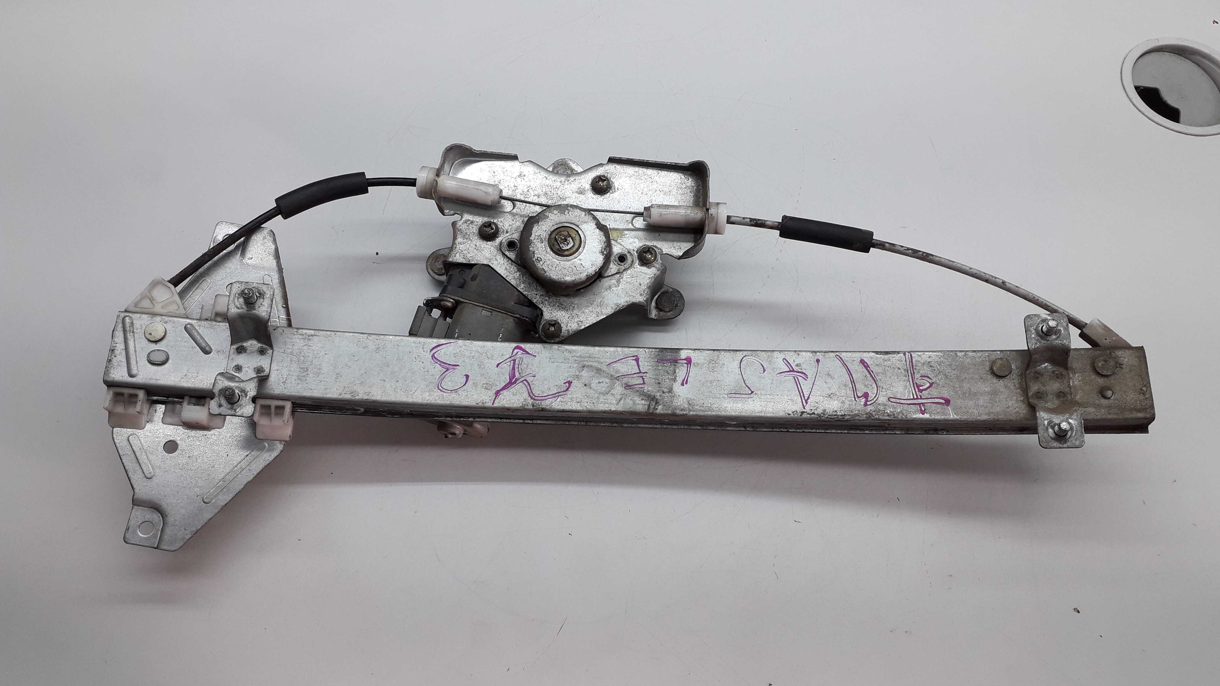 Maquina De Vidro Traseira Direita Jac J3 2013 1