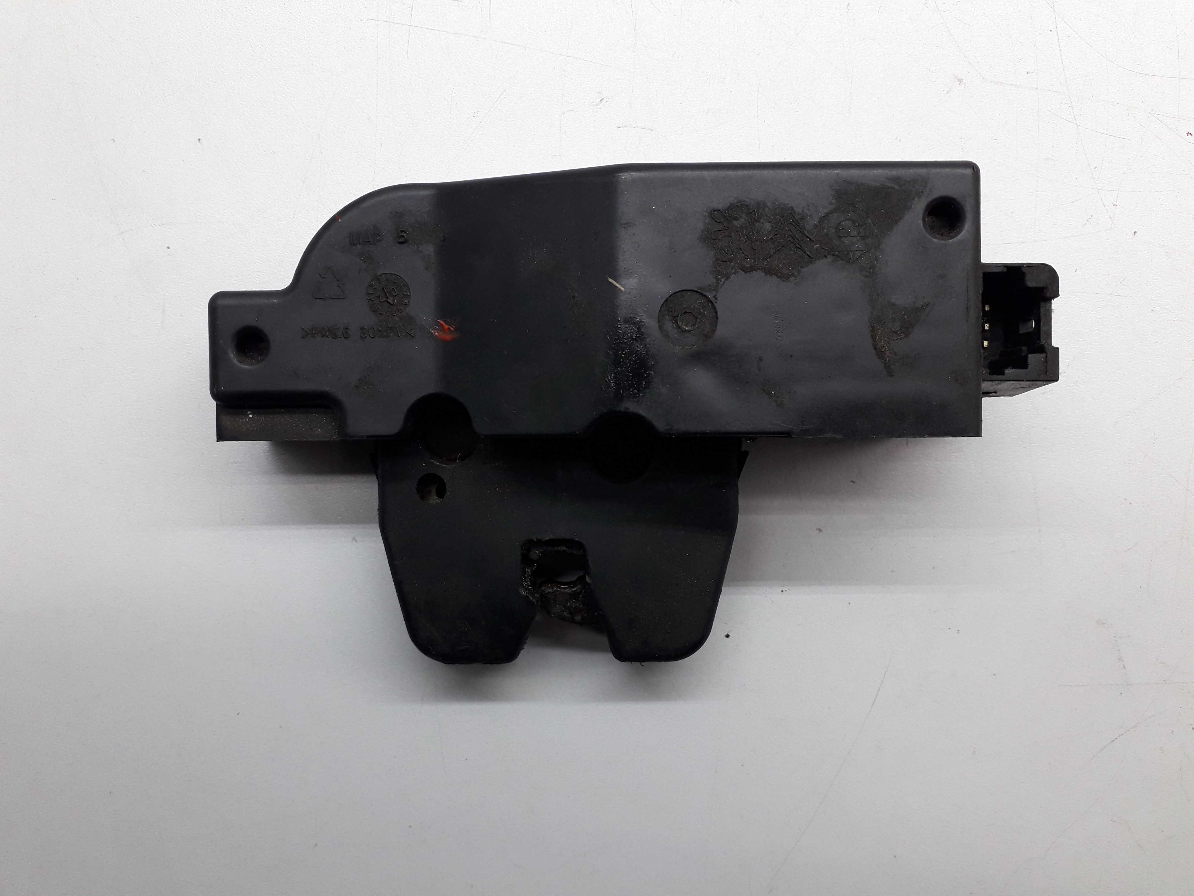 Fechadura Tampa Traseira Peugeot 207 307/citroen C3 1