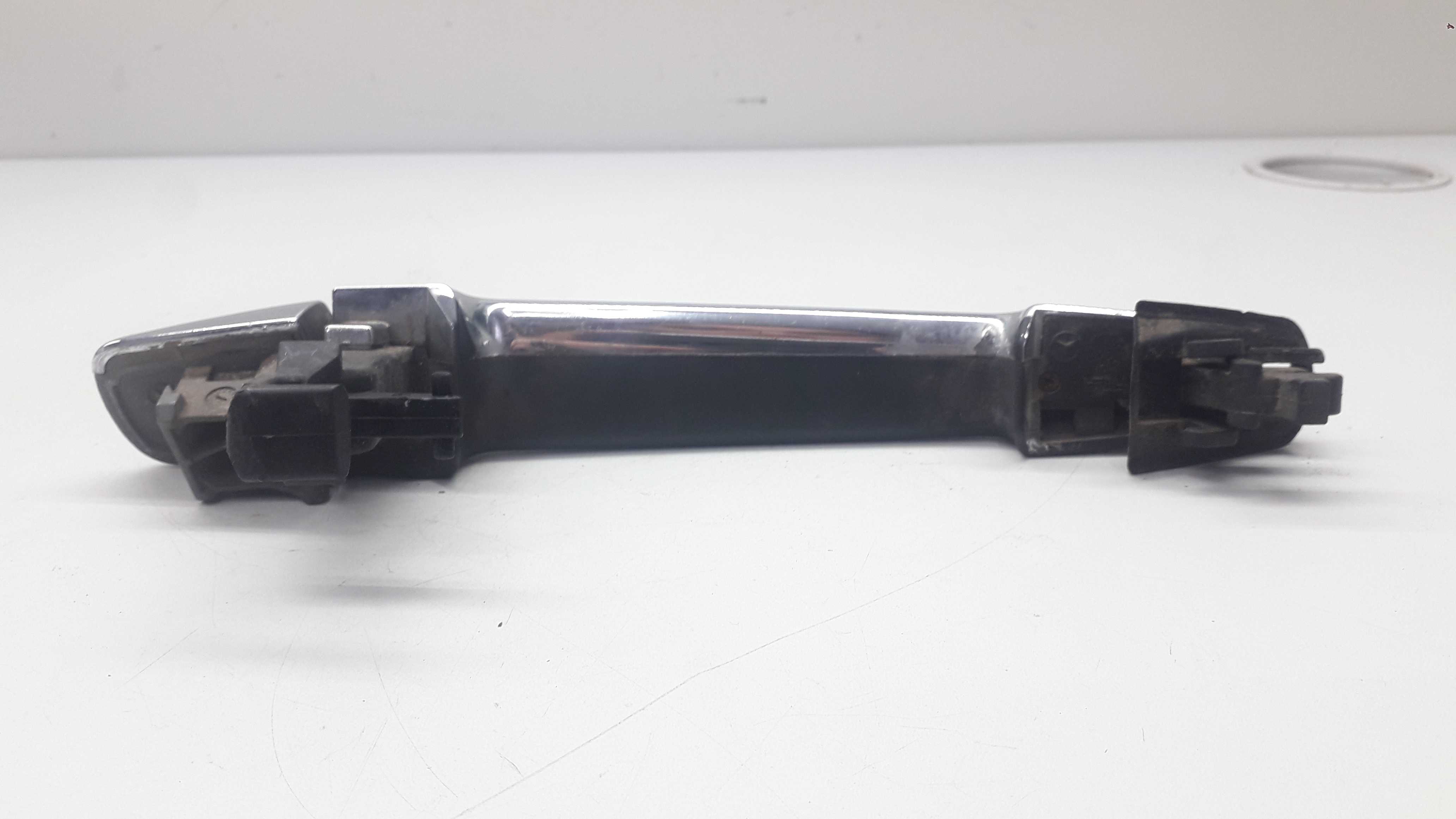 Macaneta Traseira Esquerda Mercedes C180 C230 C280 1993 2000 2