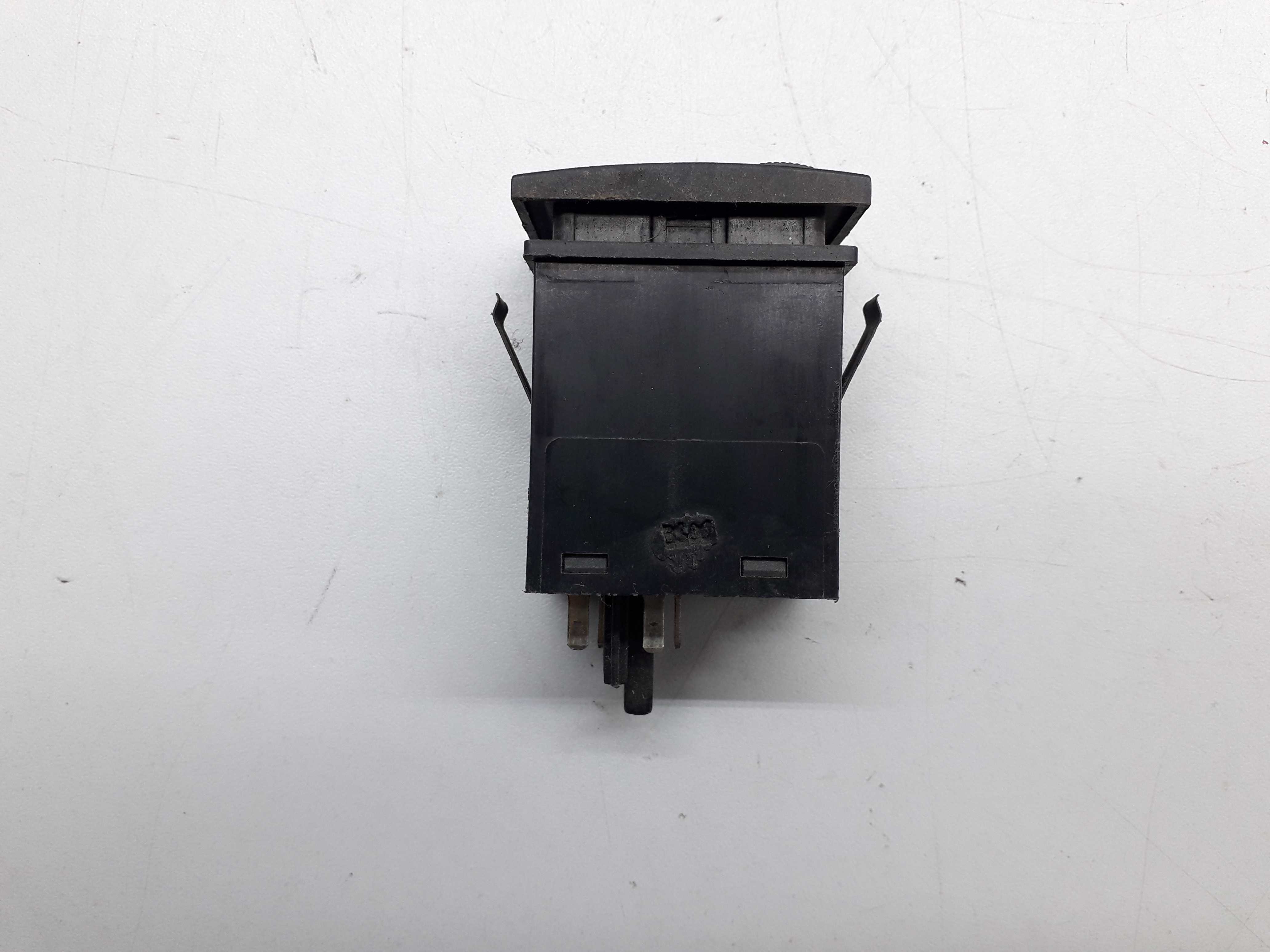 Botão Desembaçador Vw Gol Parati G3 G4 5