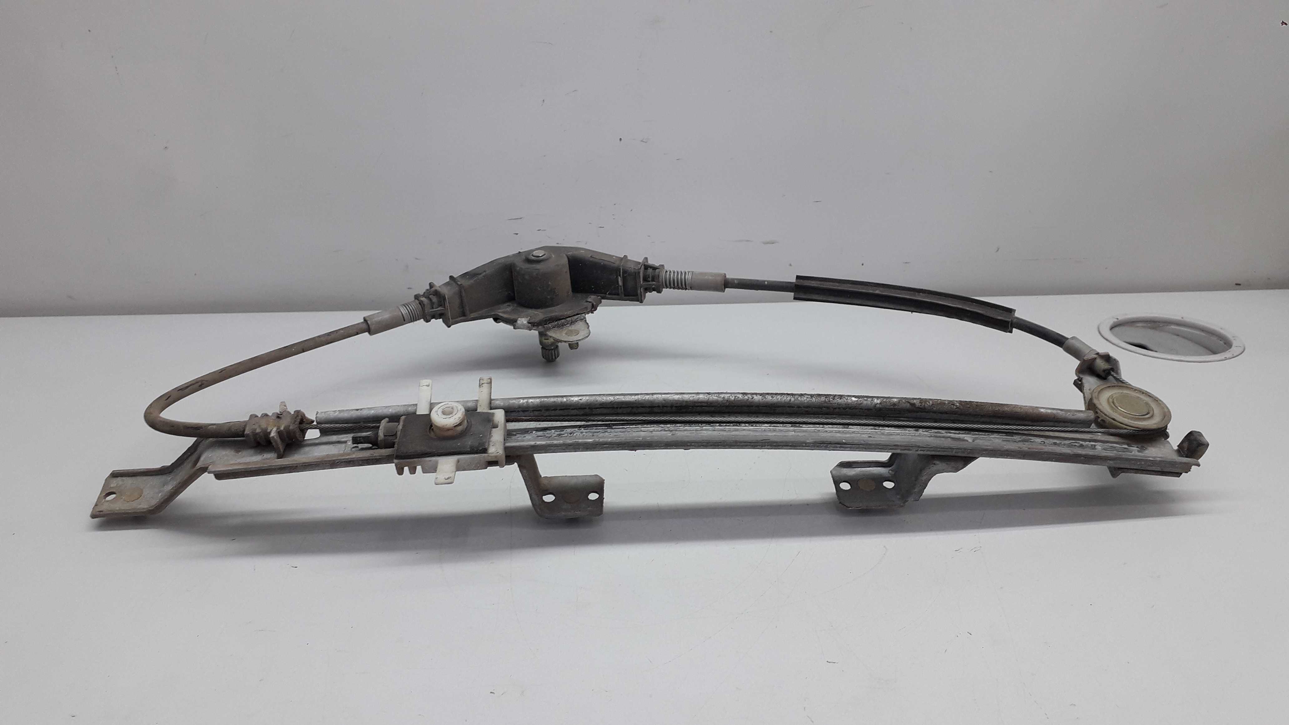 Máquina De Vidro Traseira Esquerda Fiat Palio 97/02 2