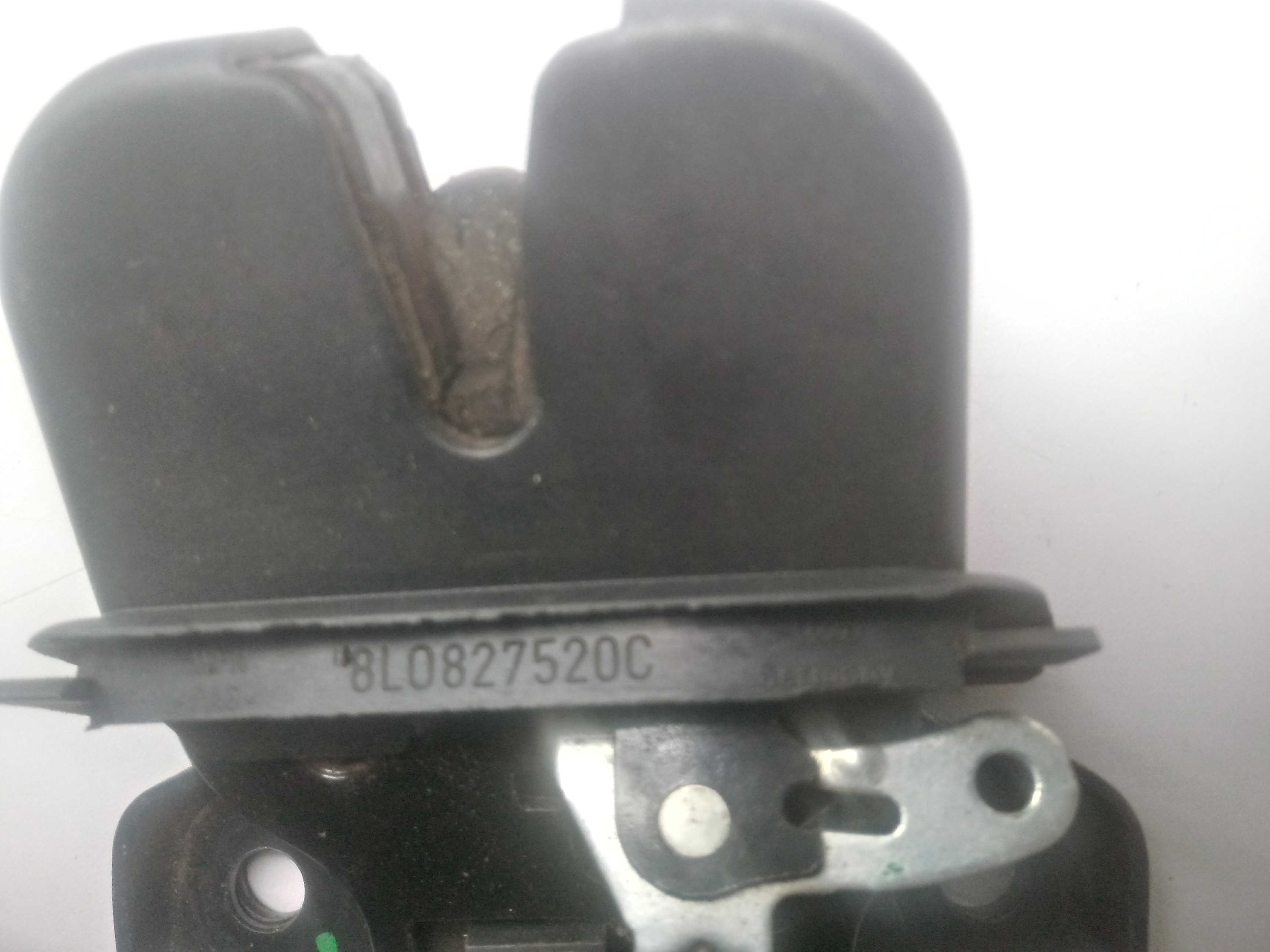 Fechadura Tampa Traseira Audi A3 97/06 3