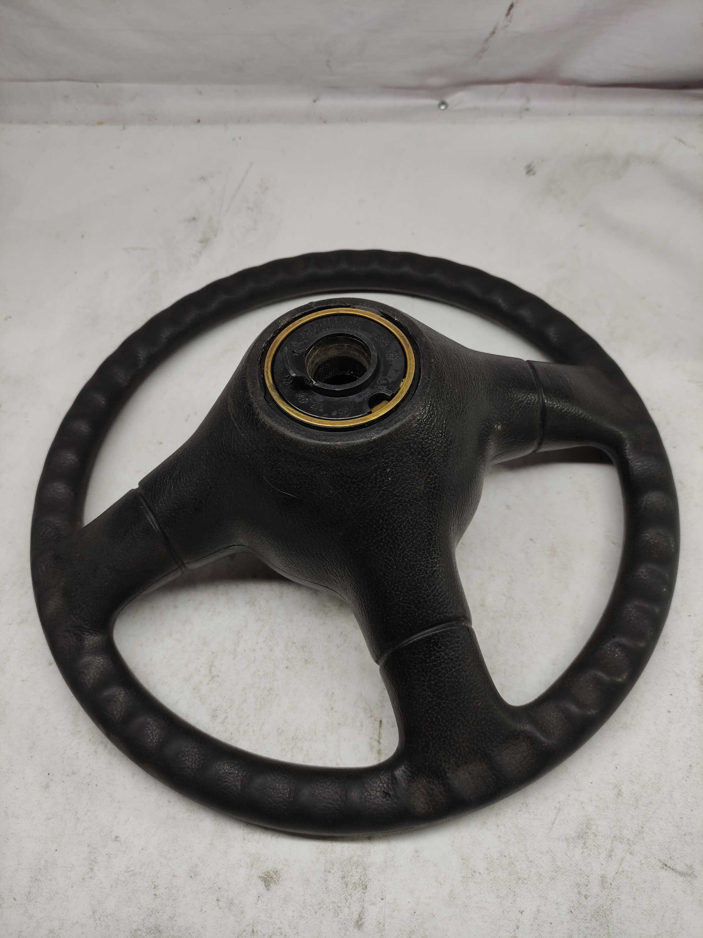 Volante De Direção Volkswagen Gol C/defeito 3