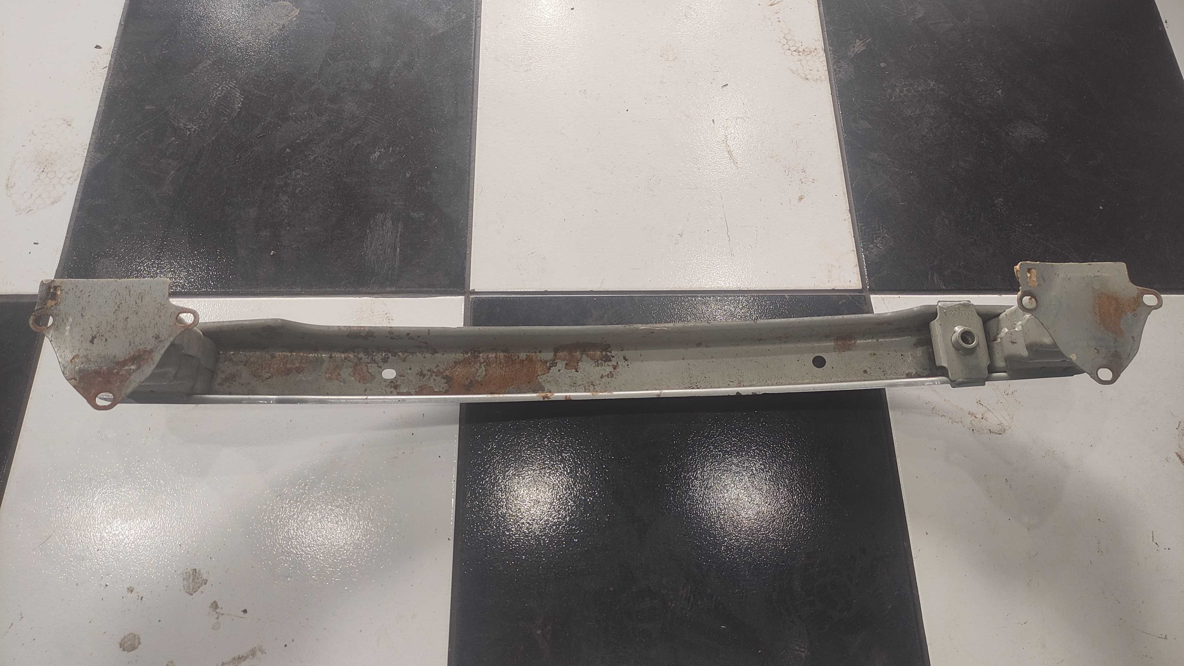 Suporte Alma Parachoque Traseiro Citroen C3 2003 A 2012 4