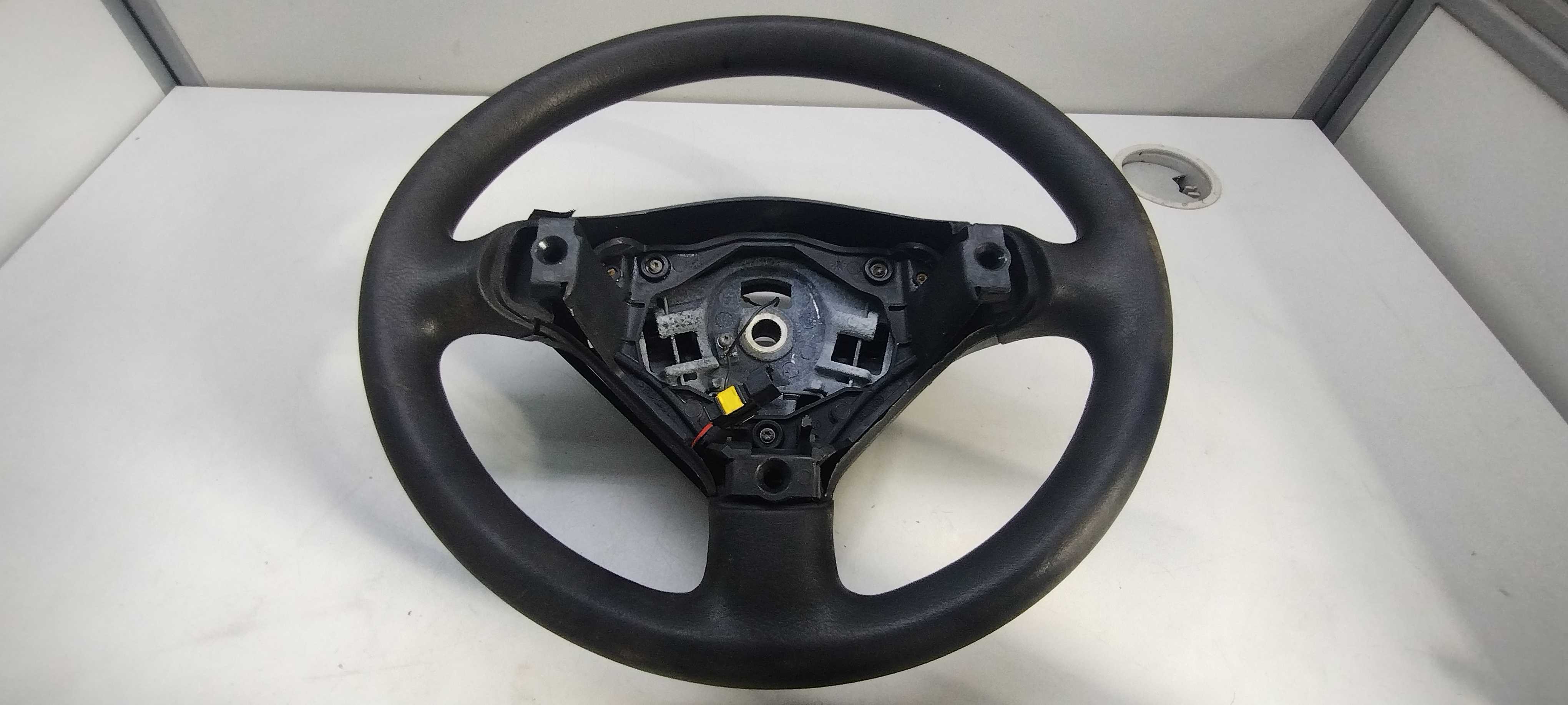 Volante Peugeot 307 2008 Preto