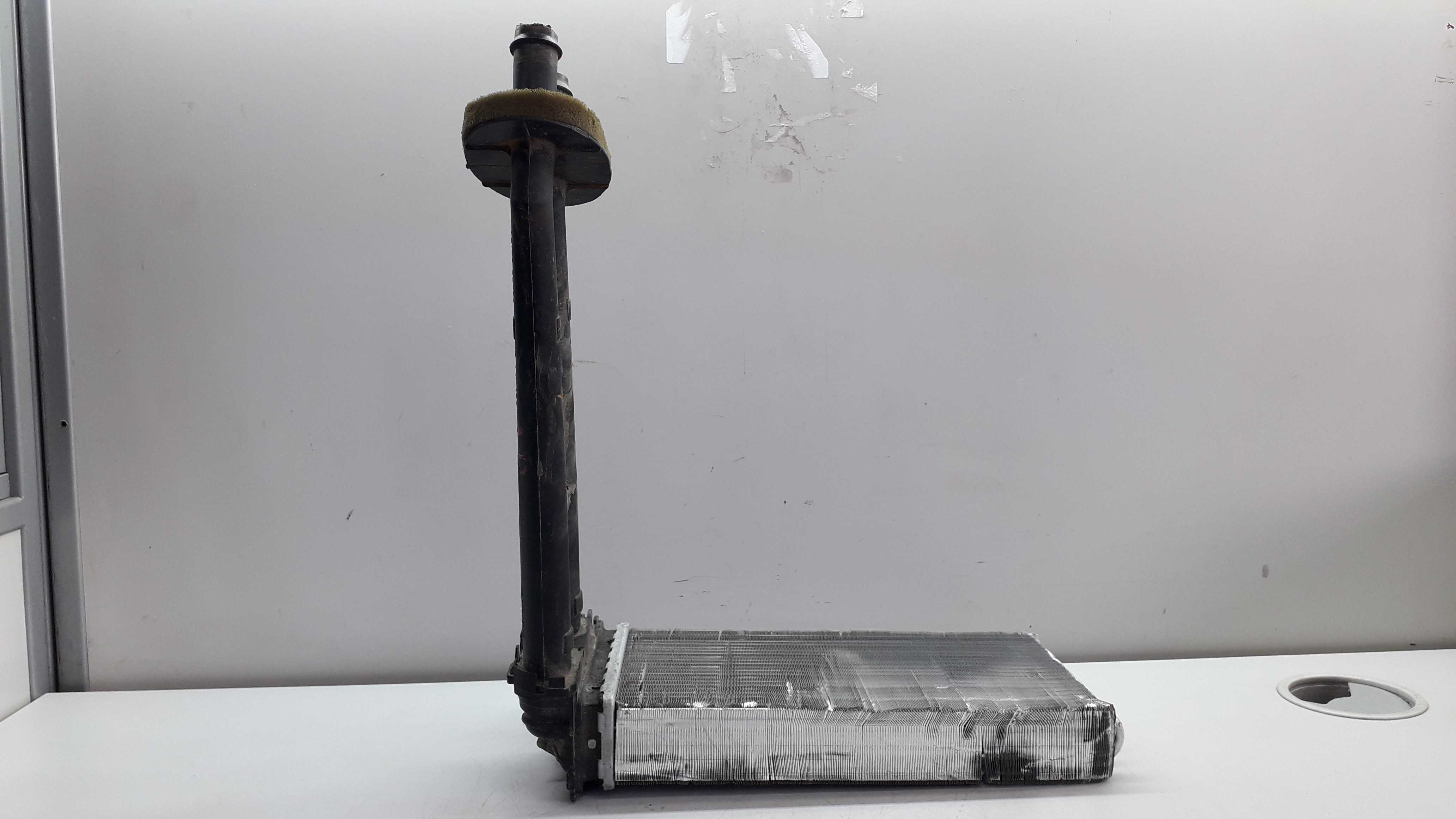 Radiador Caixa Ar Quente Peugeot 206 2002/2006 4