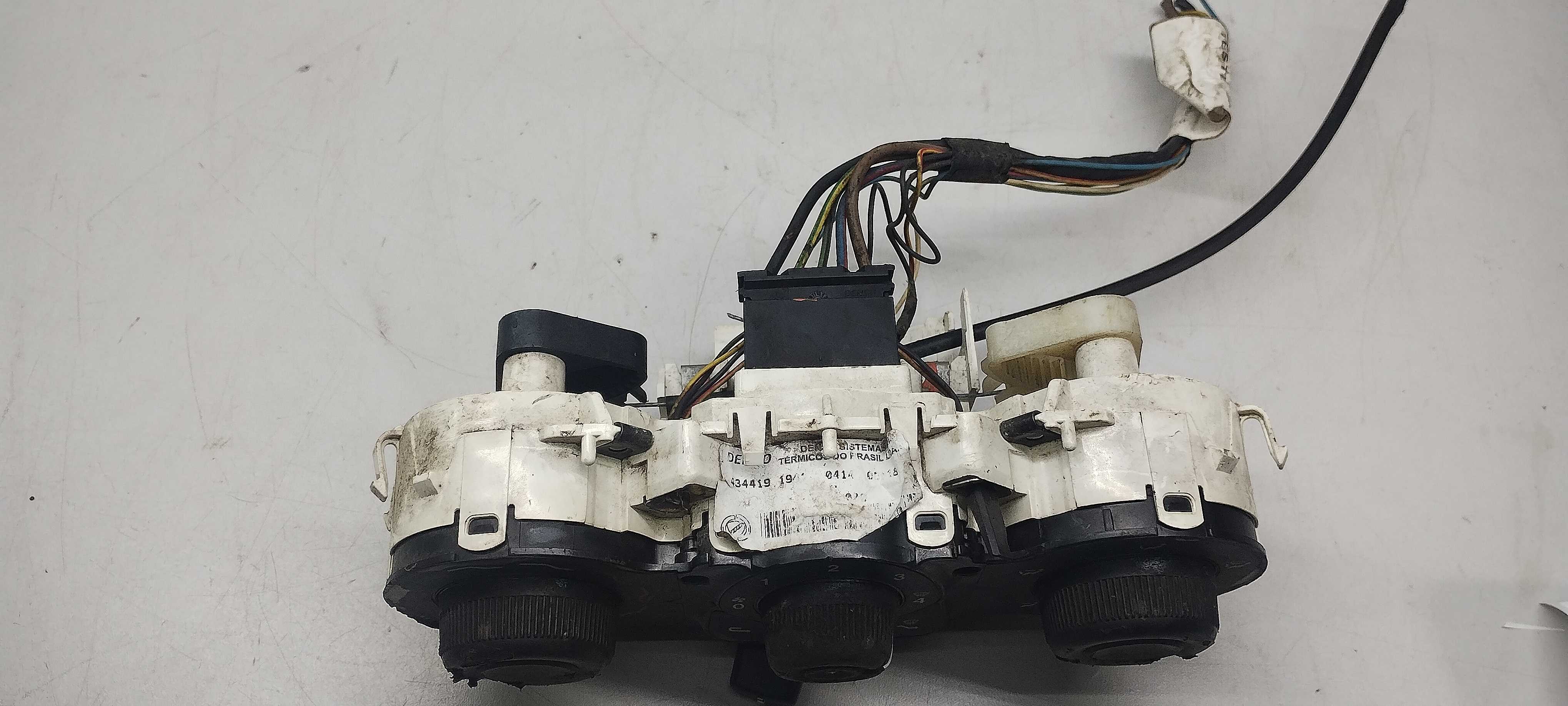 Comando De Ar Fiat Grand Siena  2013/2021 3
