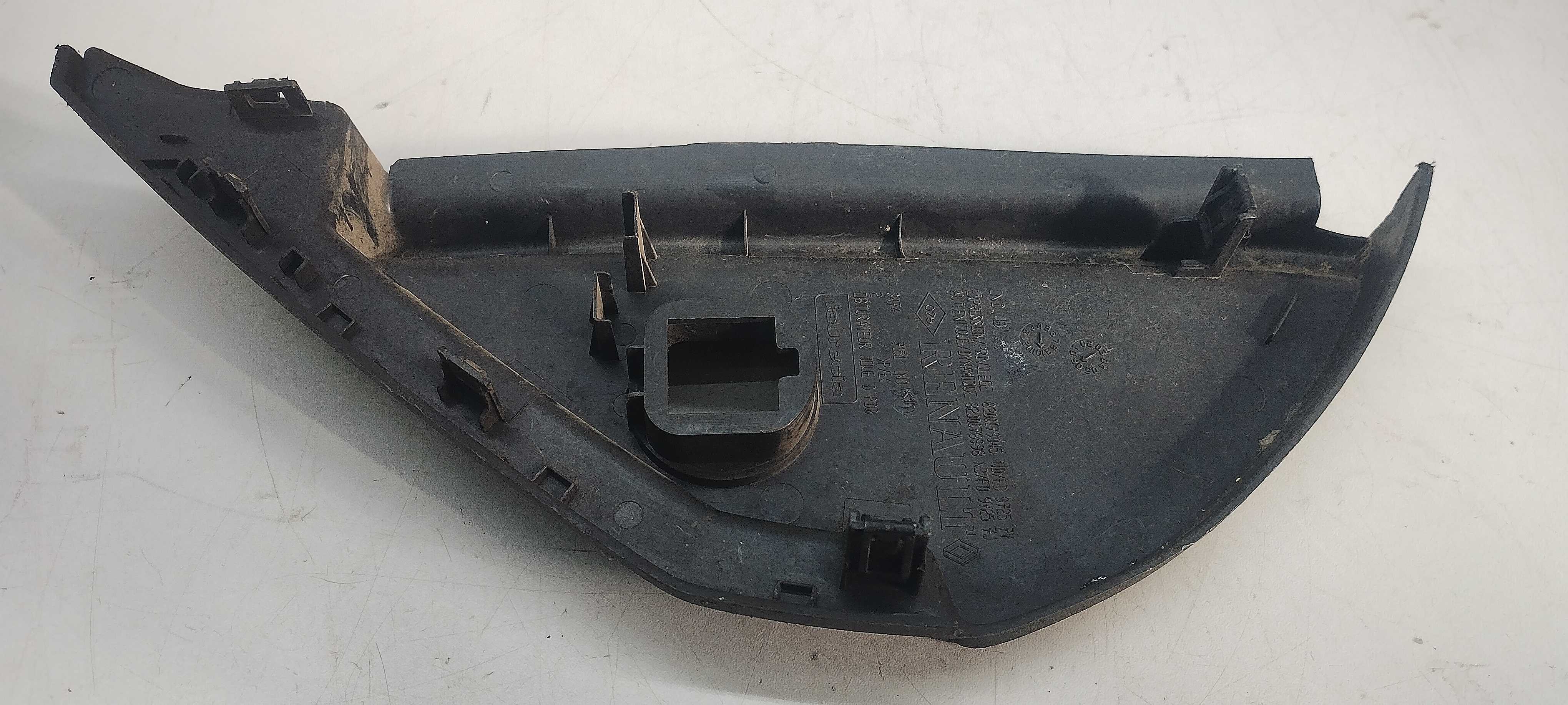 Moldura Tampa Lateral Painel Renault Megane 2008/2013 3