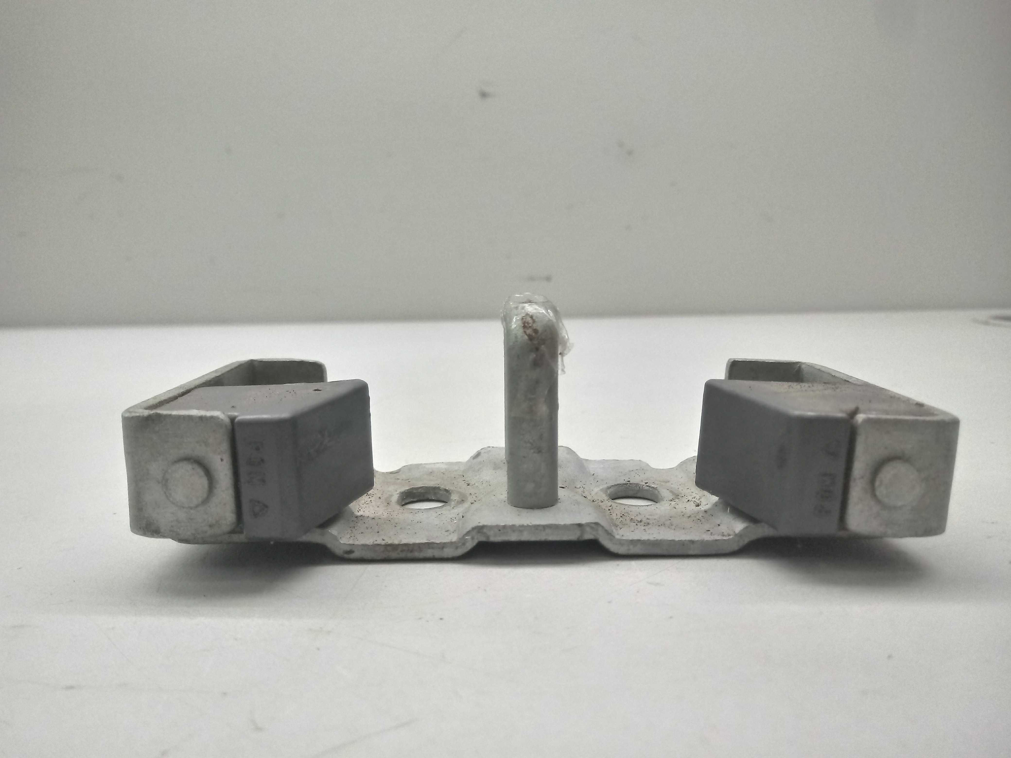 Batente Limitador Fechaduras Porta Malas Vw Gol G5 G6 09/12 3