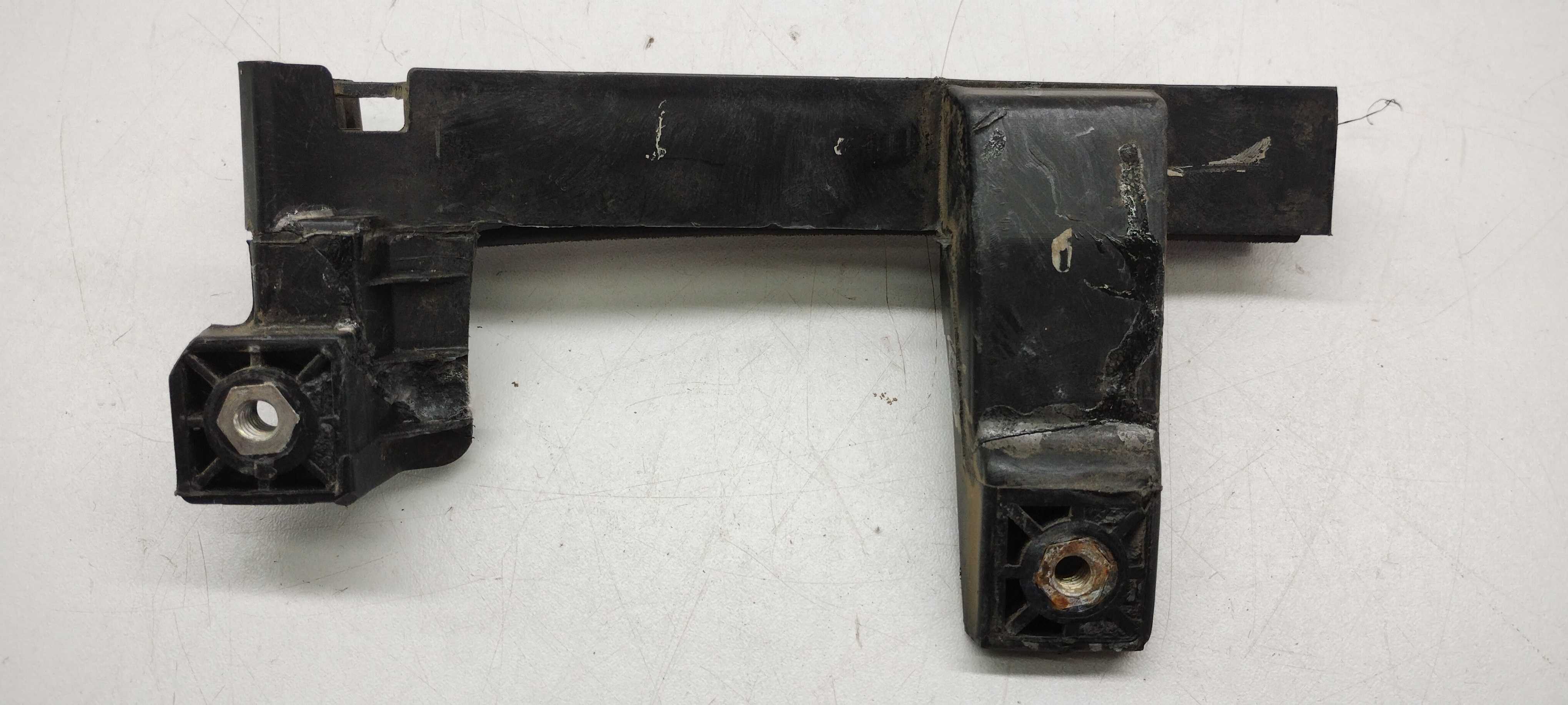 Suporte Guia Vidro Traseiro Esquerdo Fiat Uno Vivace 11/08 2