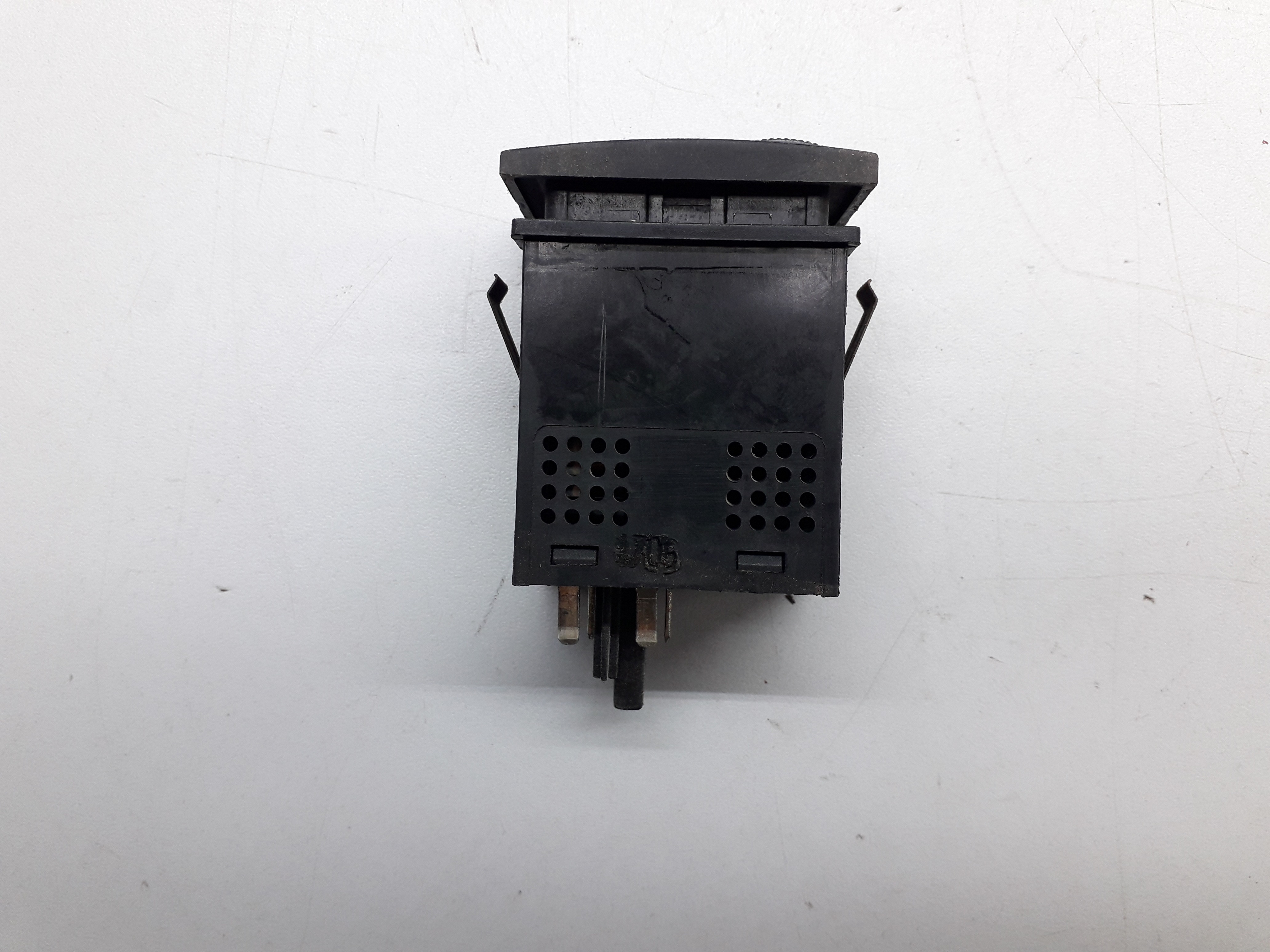 Botão Desembaçador Vw Gol Parati G3 G4 3
