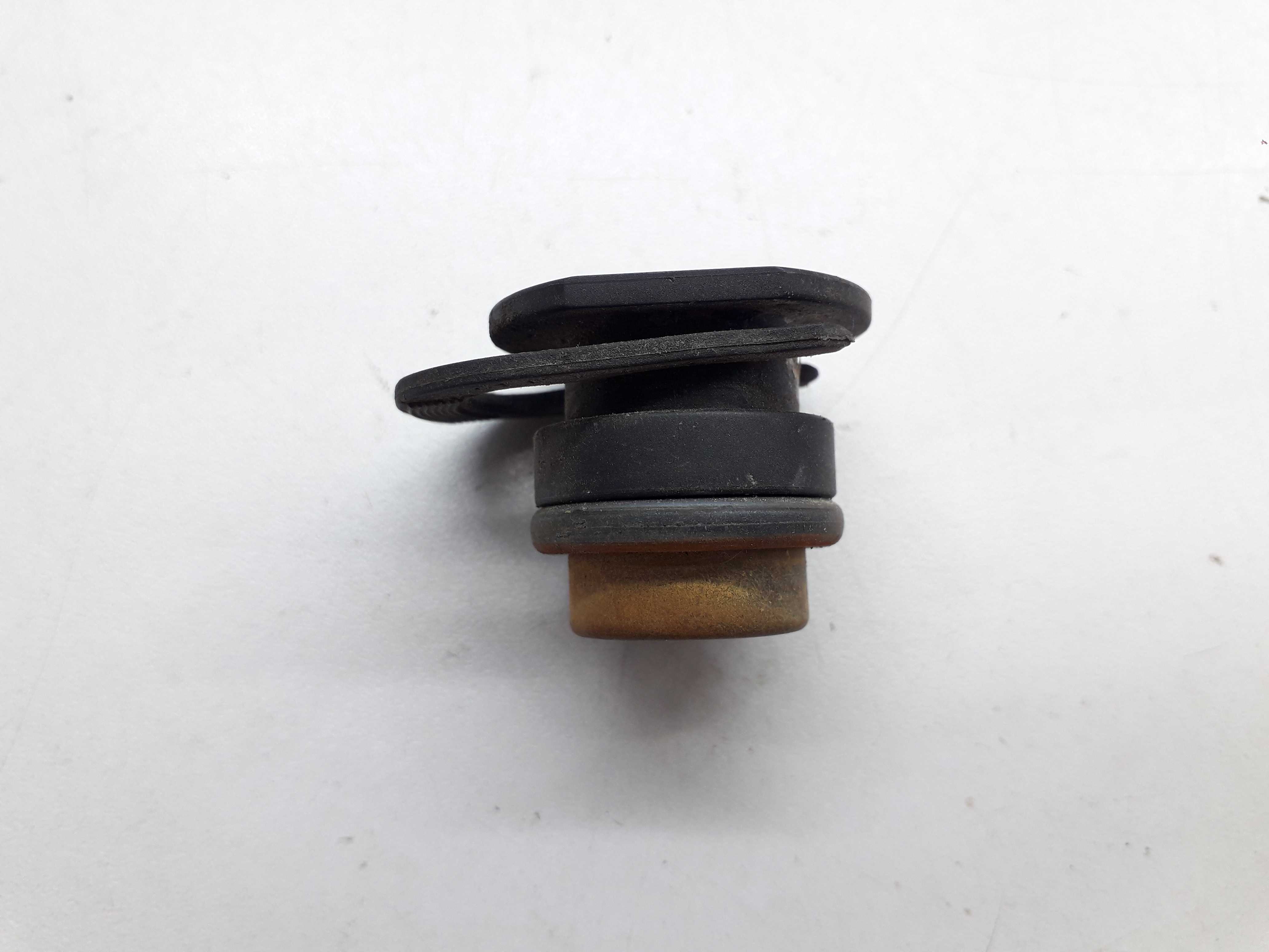 Tampa Flange Da Água Vw Gol Voyage Saveiro Fox Polo 2