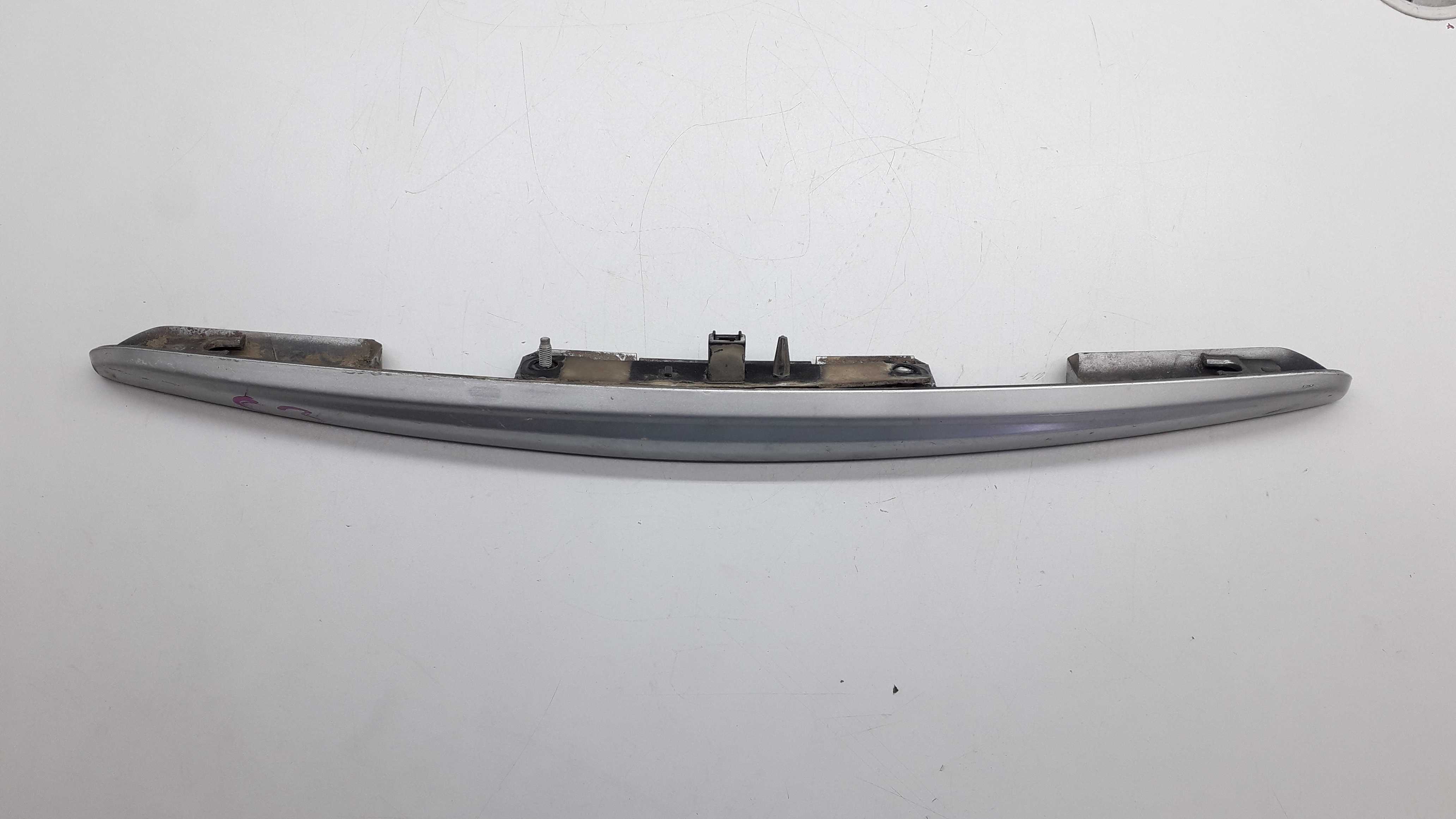 Régua Aplique Maçaneta Traseira Direita Citroen C3 02/10 Prata 2