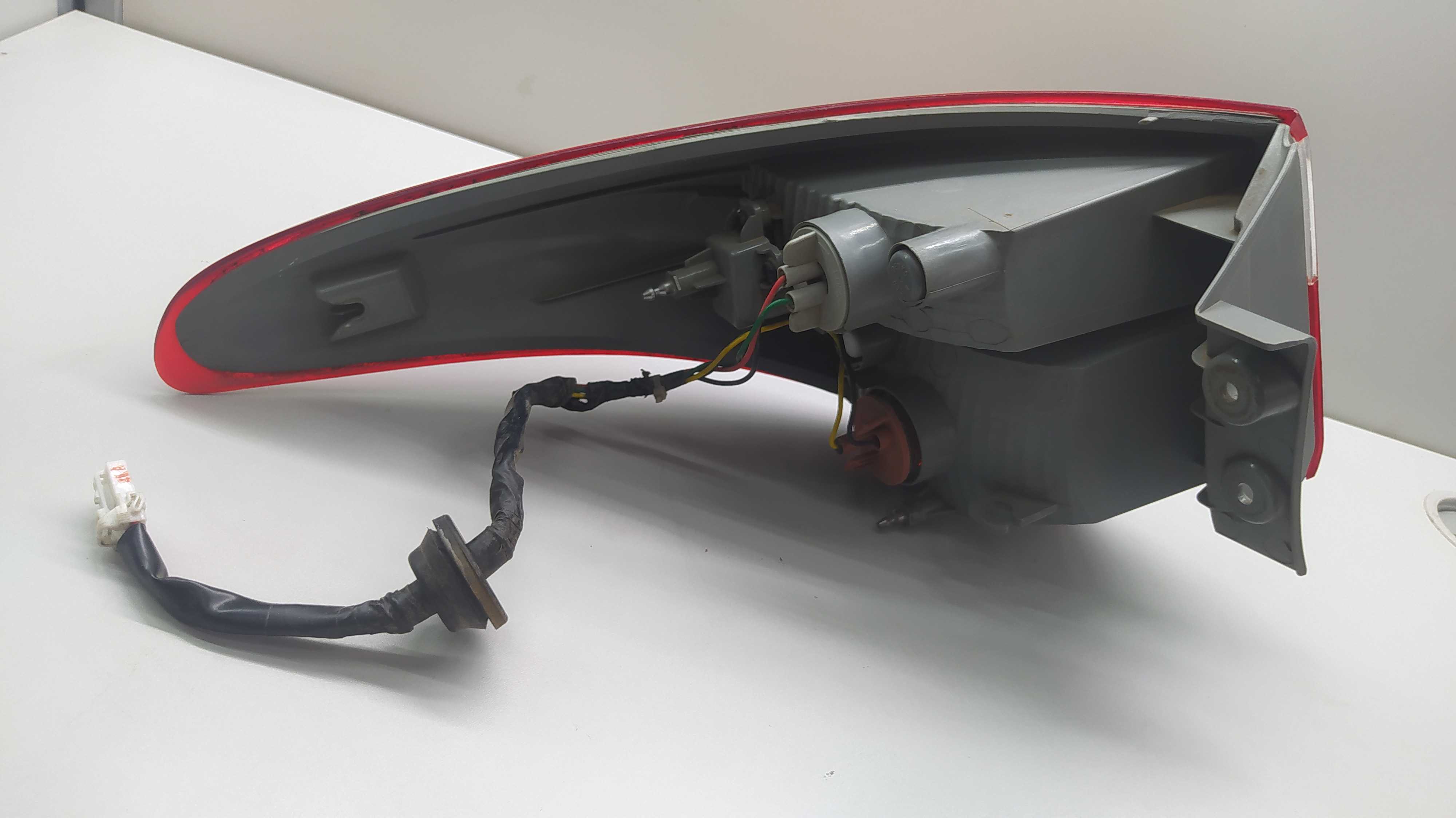 Lanterna Traseira Canto Direito Hyundai Hb20 13/15 Arteb 4