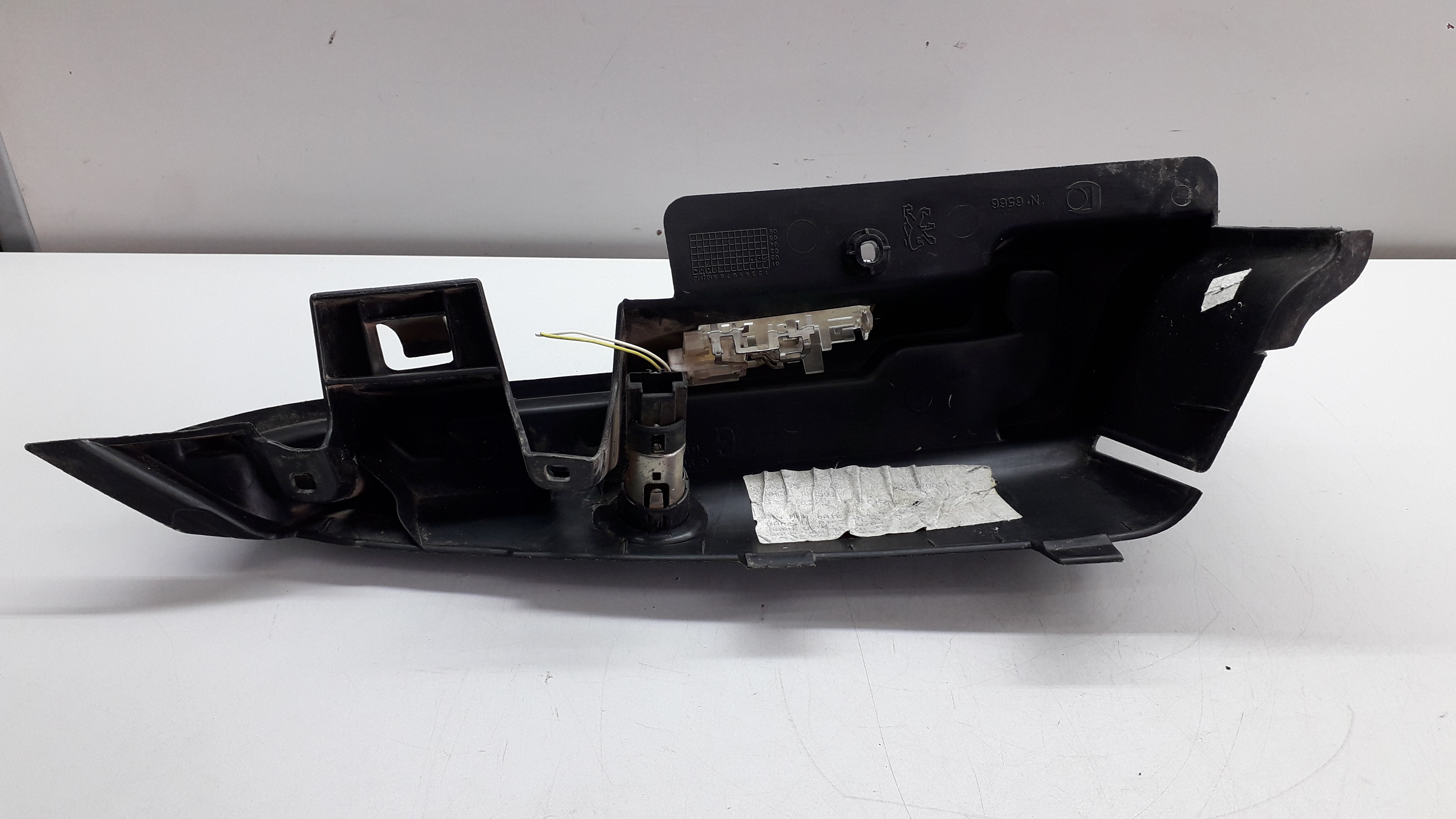 Moldura Tampa Bagagito Lado Esquerdo Peugeot 307 1.6 2006 4