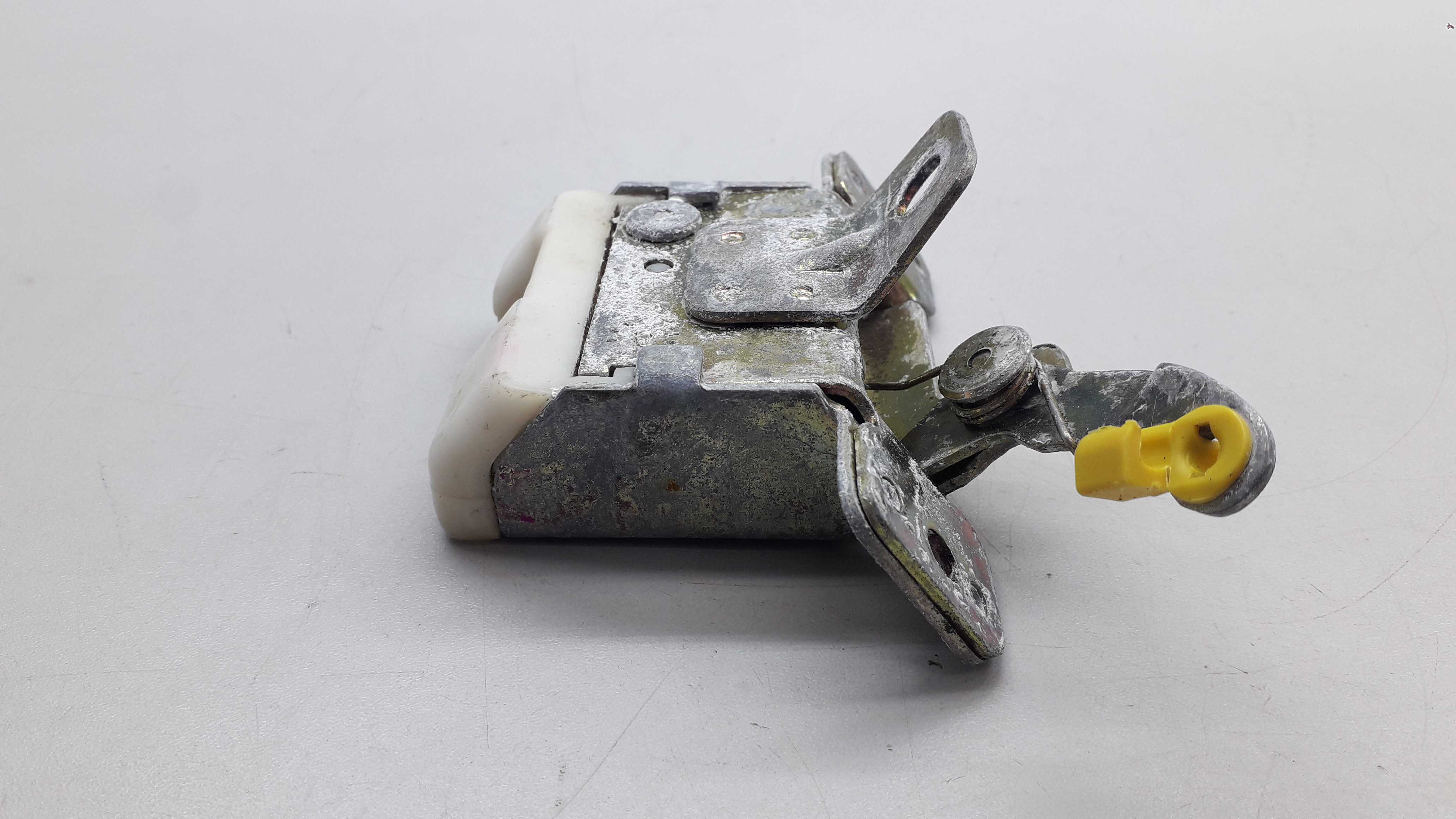 Fechadura Tampa Traseira Gm Corsa 1994/2001 3