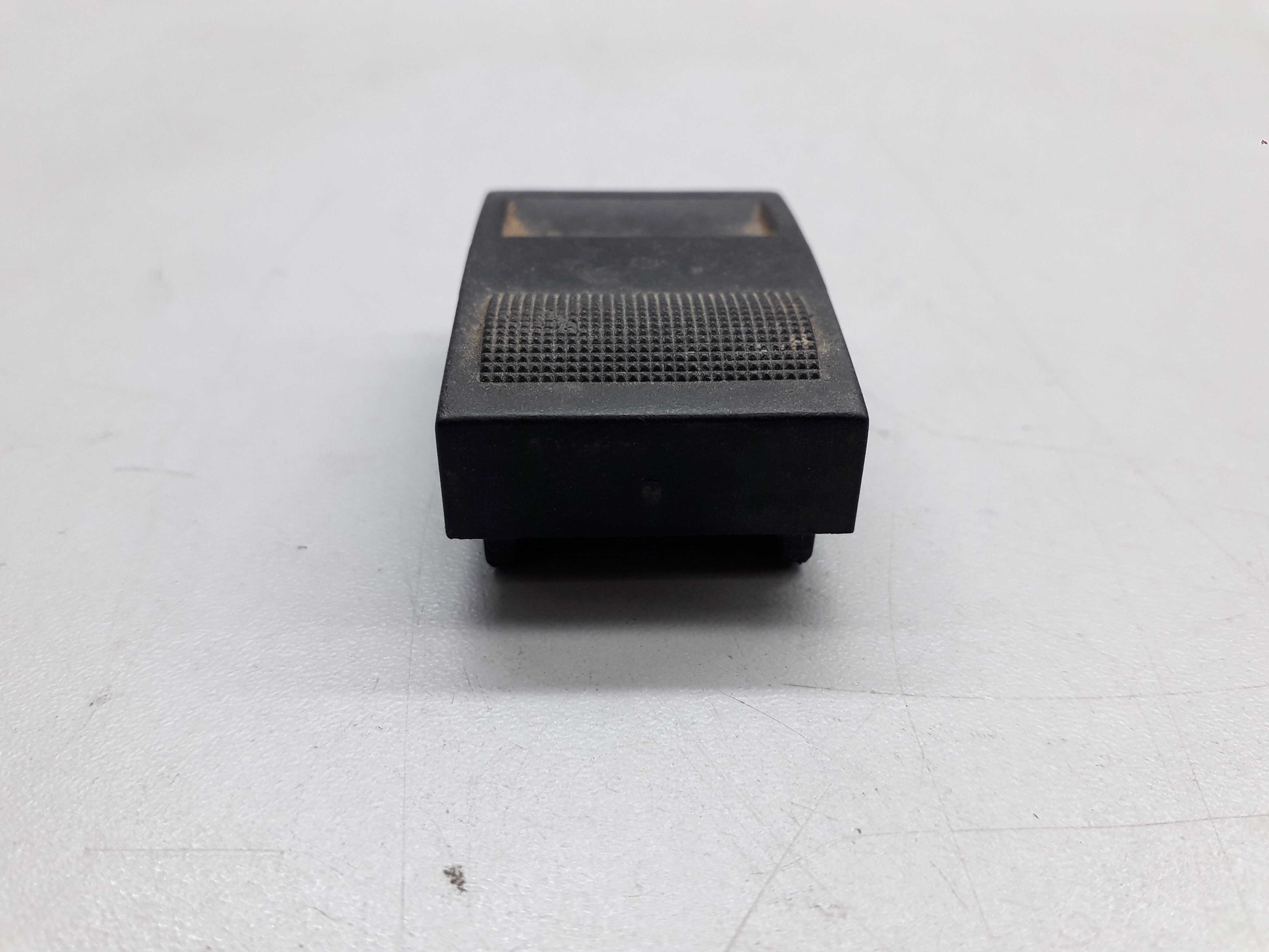 Botão Falso Painel Vw Gol Parati Saveiro G3 G4 4