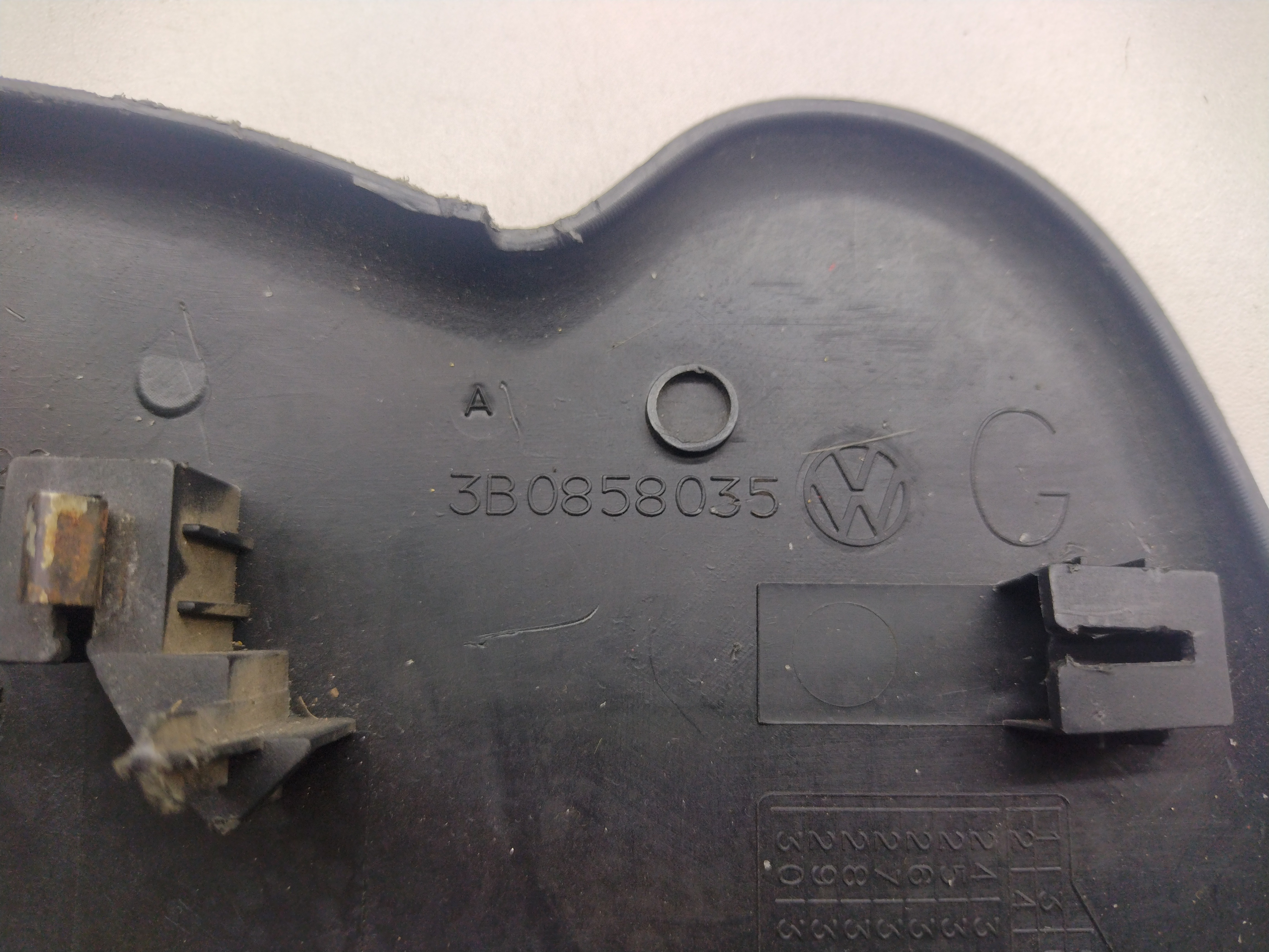 Tampa Caixa De Fusível Volkswagen Passat 1999 4