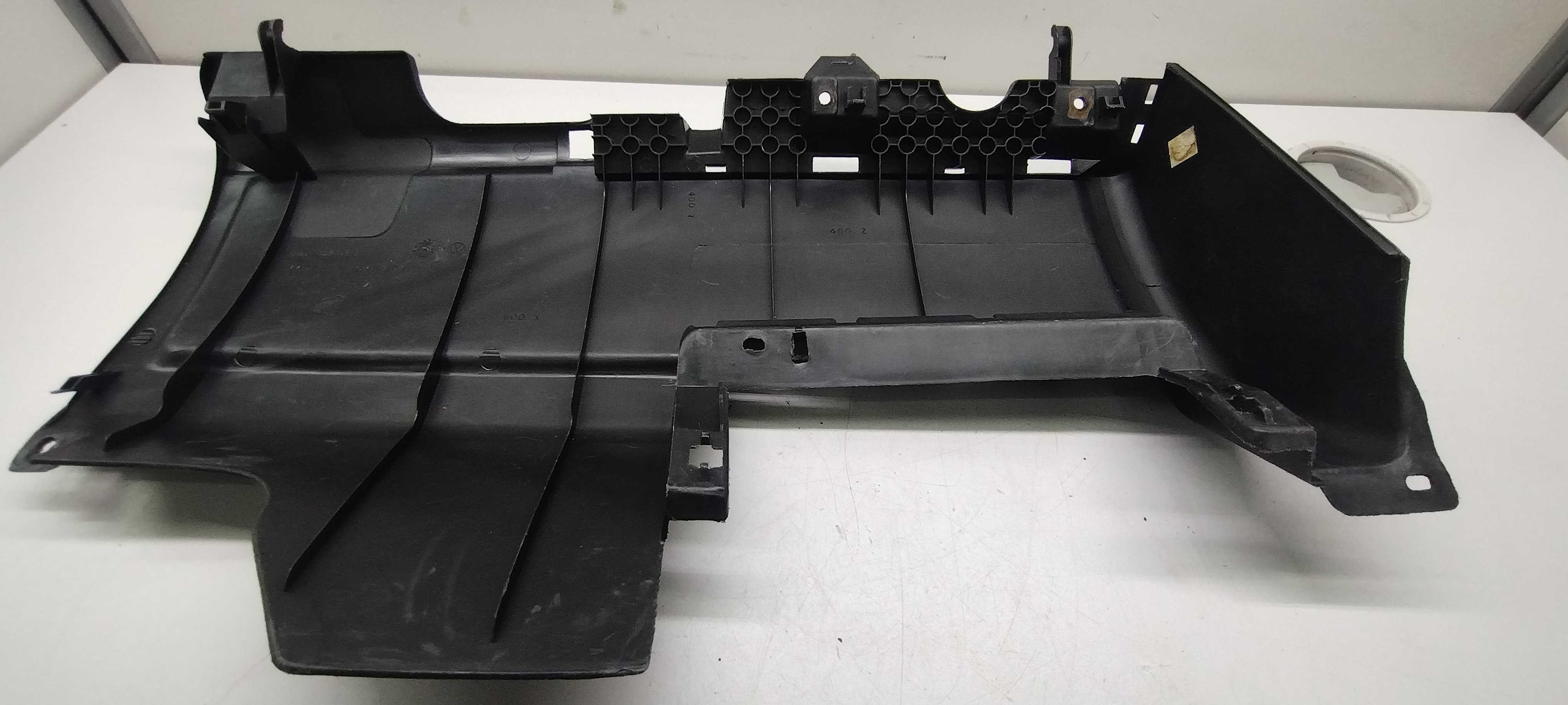 Moldura Inferior Painel Lado Esquerdo Vw Golf 1994/1998 2