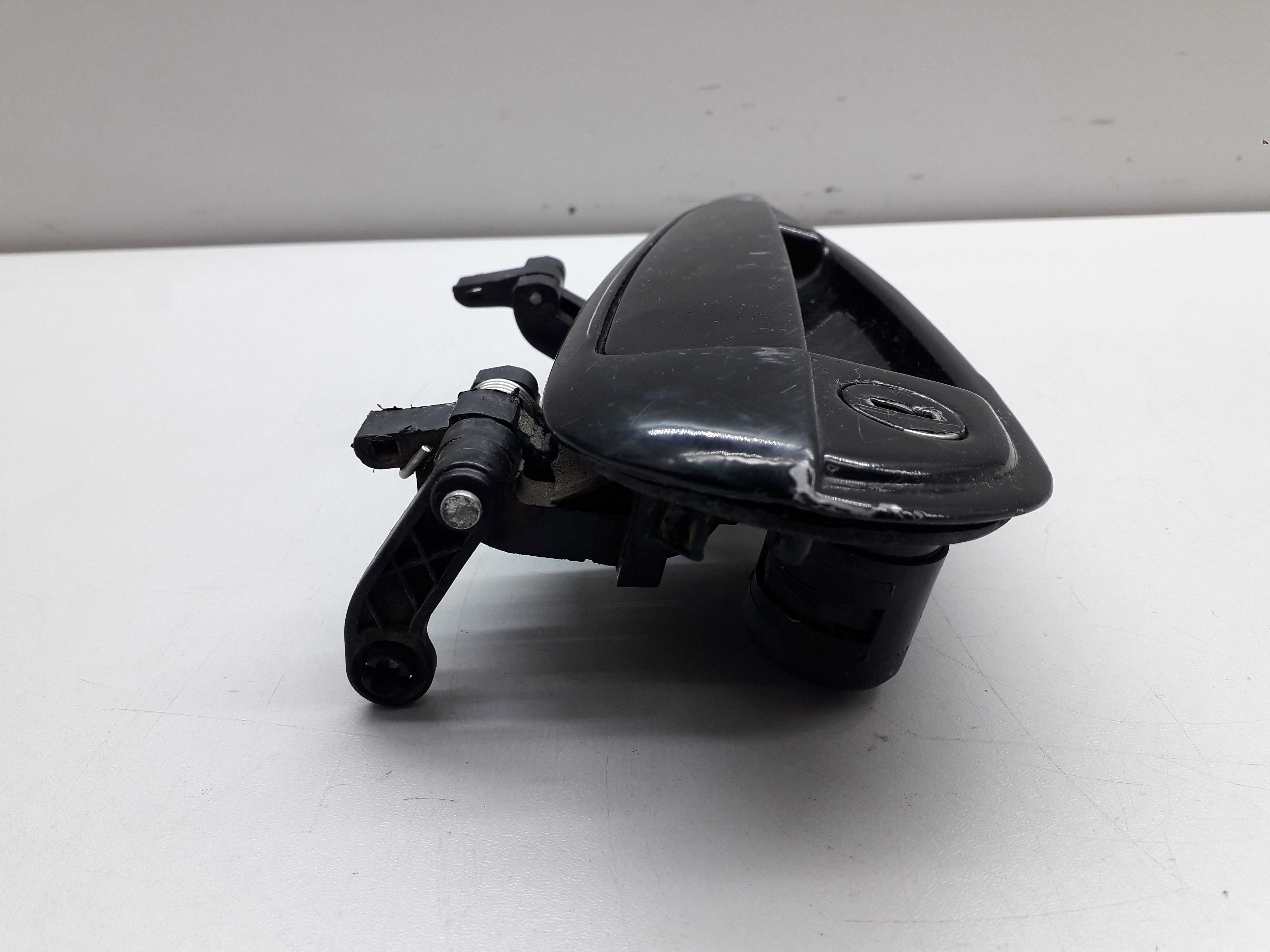 Macaneta Externa Dianteira Direita Fiat Punto 2009 2013 3