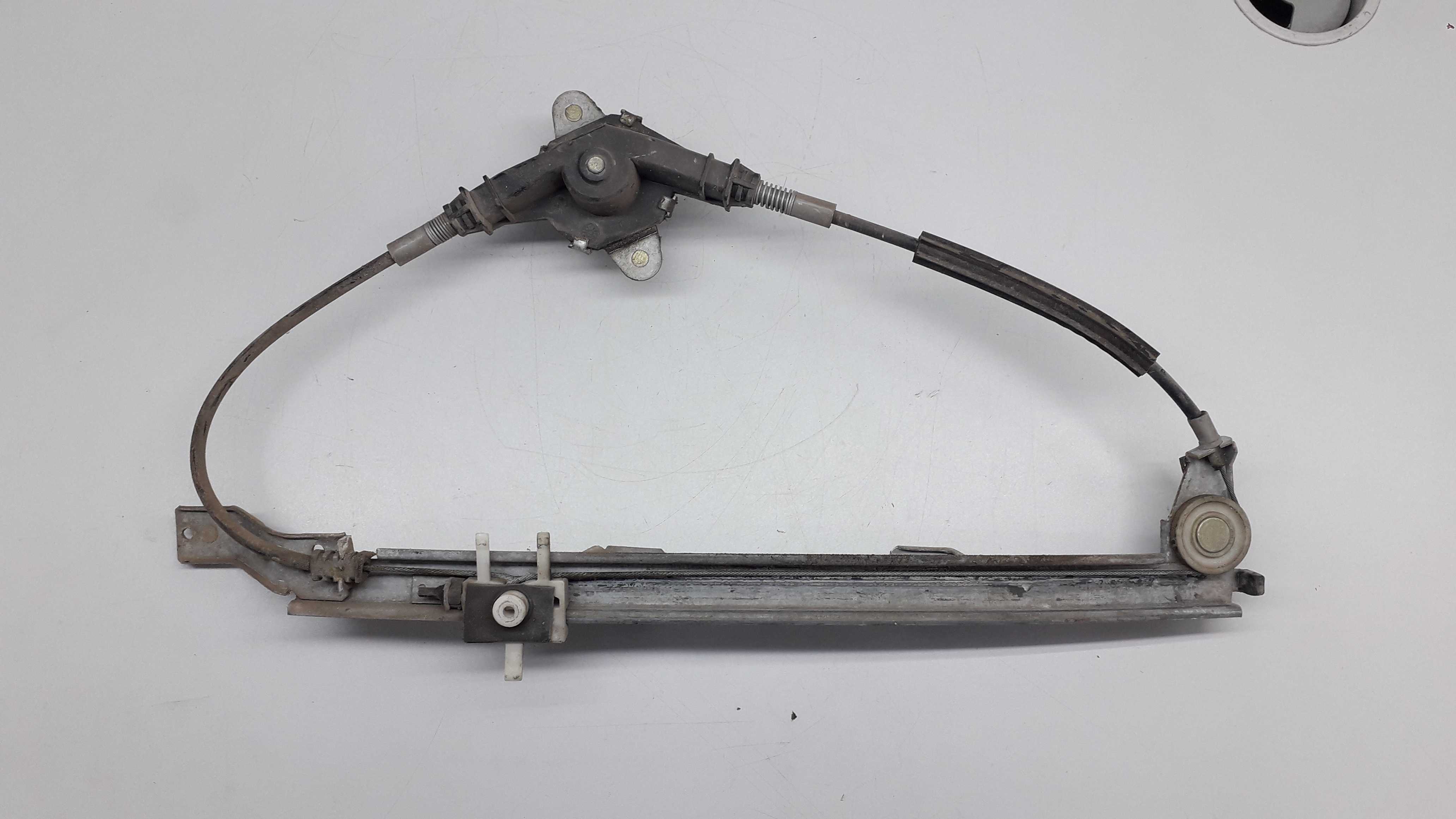 Máquina De Vidro Traseira Esquerda Fiat Palio 97/02 1