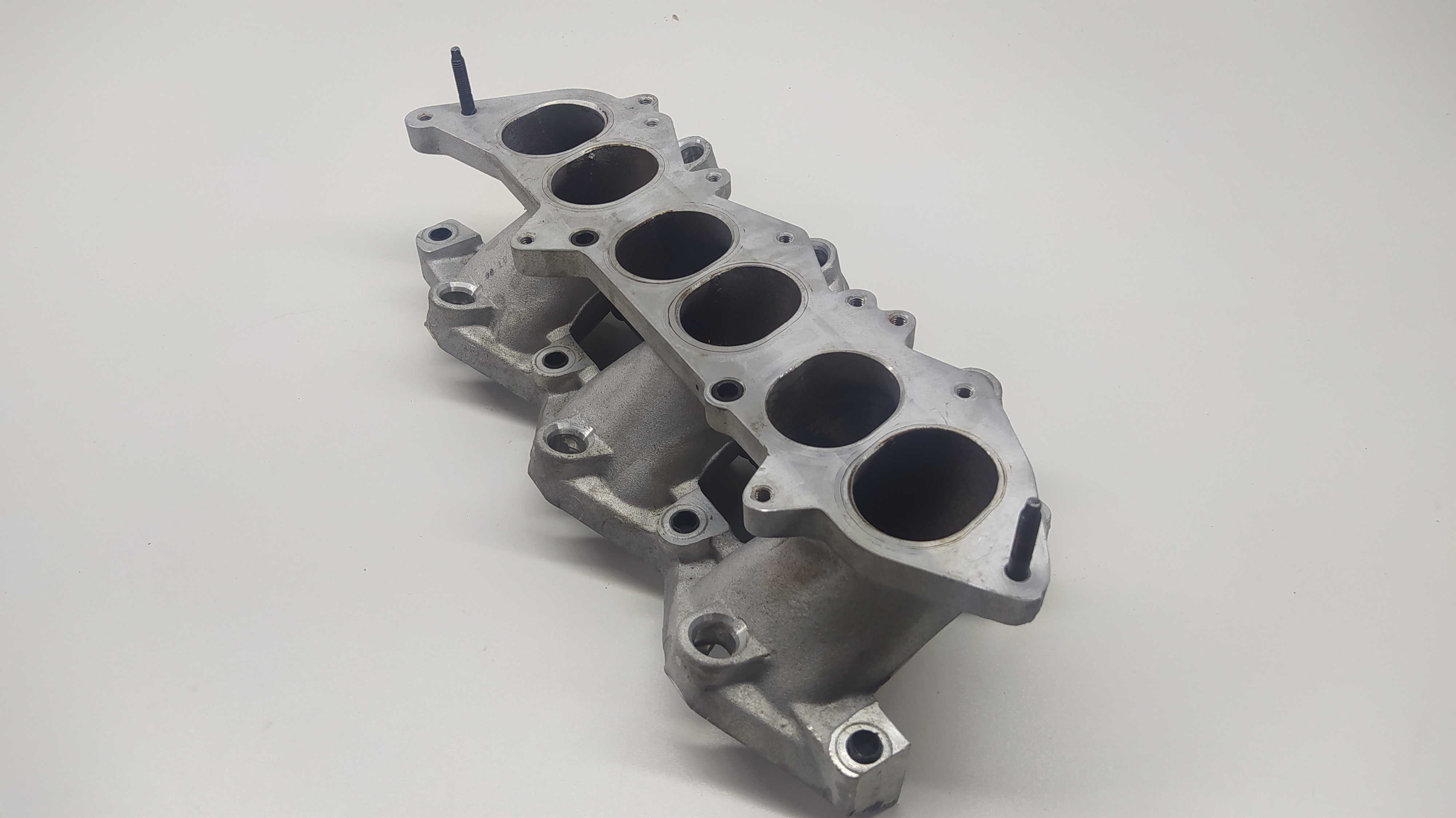 Base Coletor De Admissão Hyundai Azera 3.3 V6 2