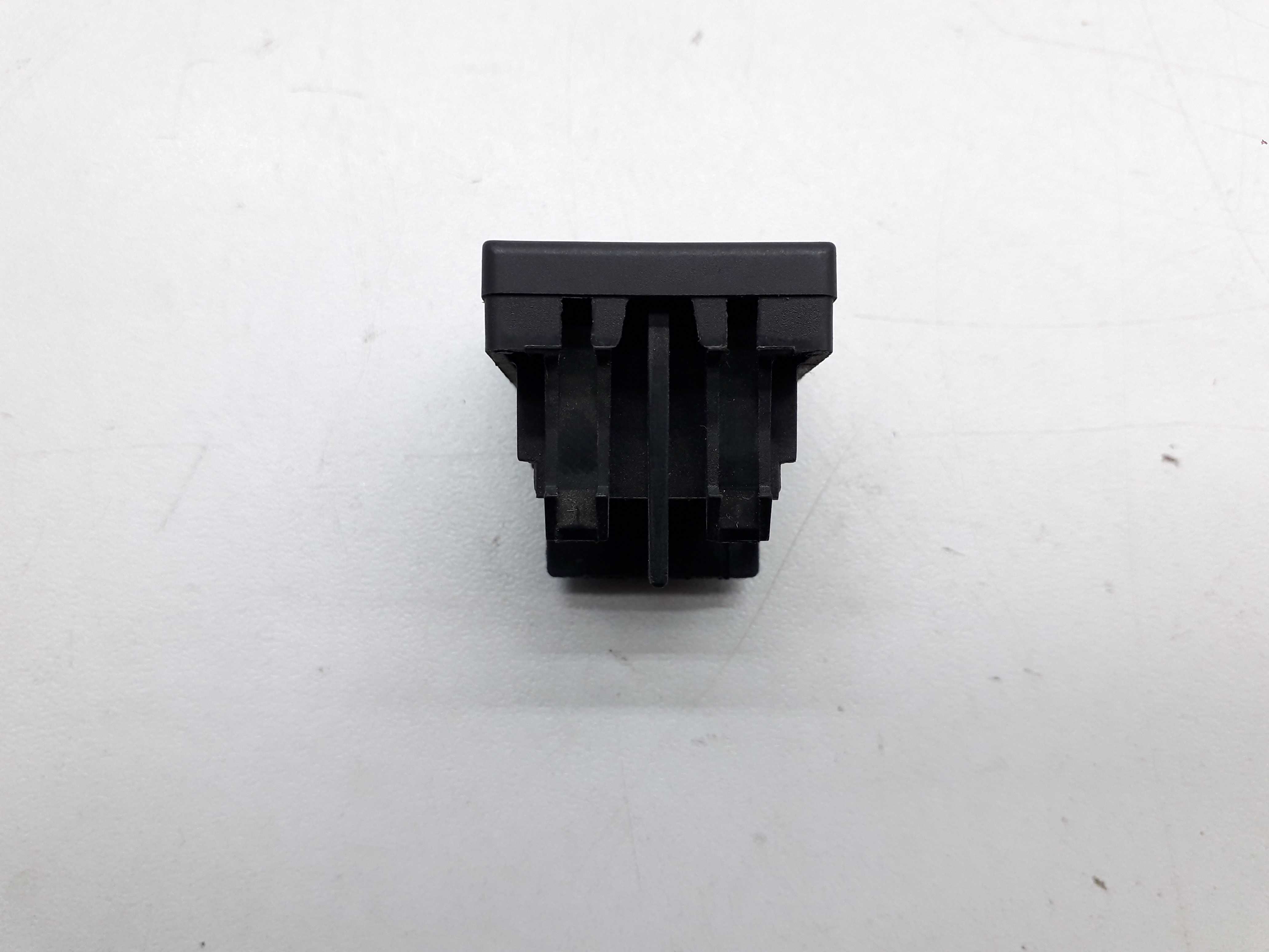 Botão Falso Painel Citroen C3 C4 2008 2