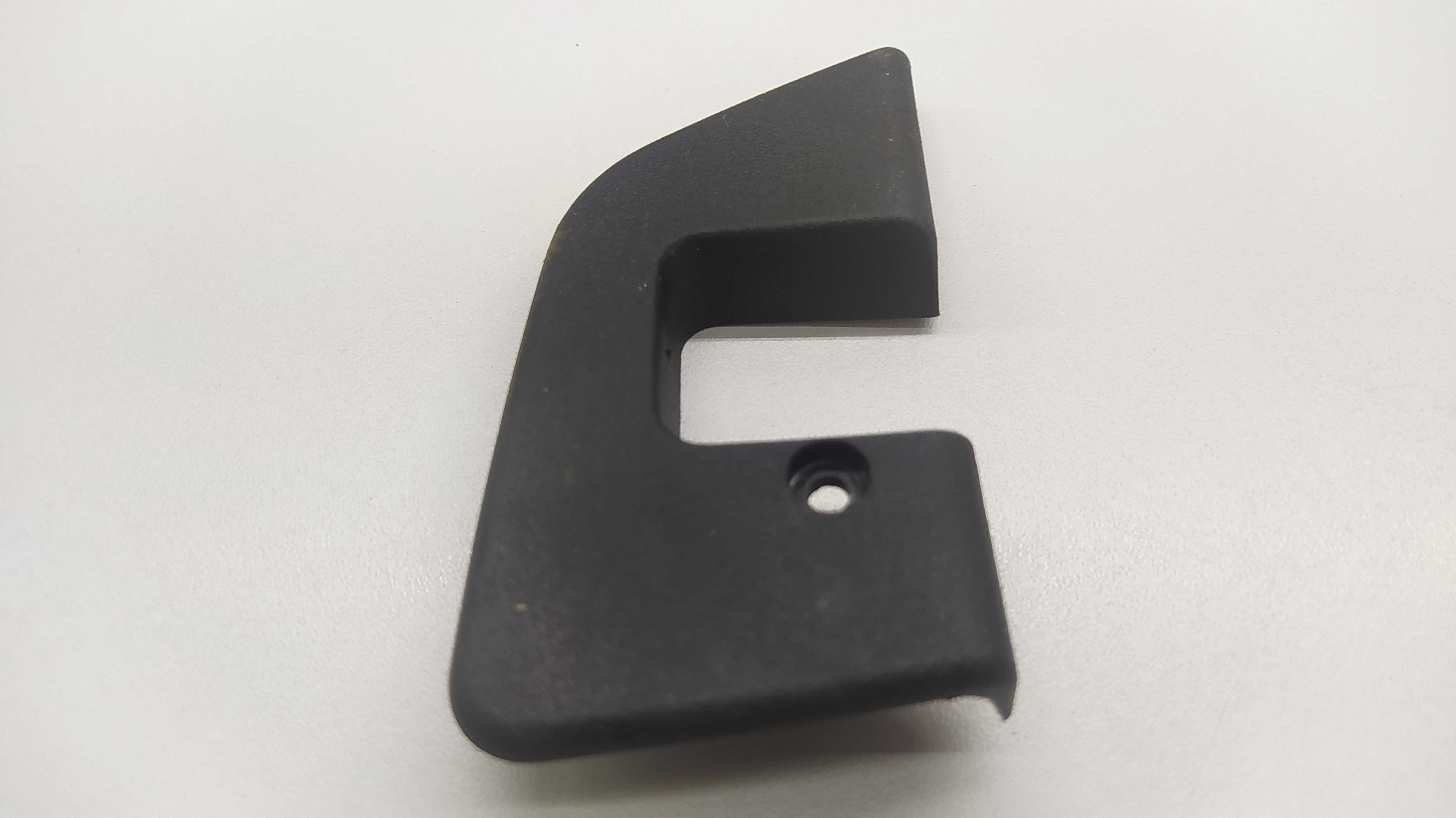 Moldura Da Fechadura Direita Mercedes C280 3